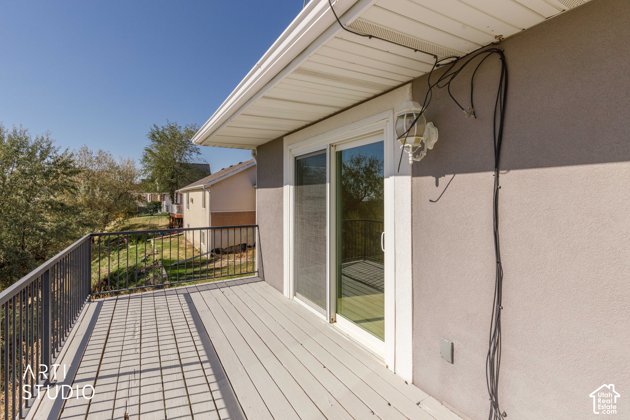 main property photo 25