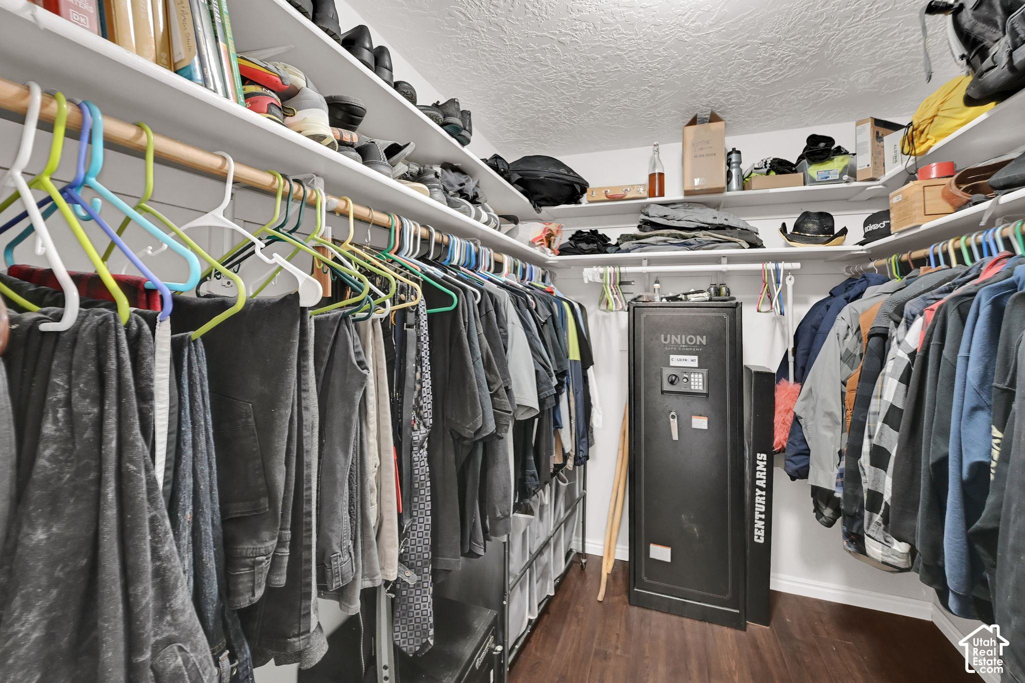 main property photo 27
