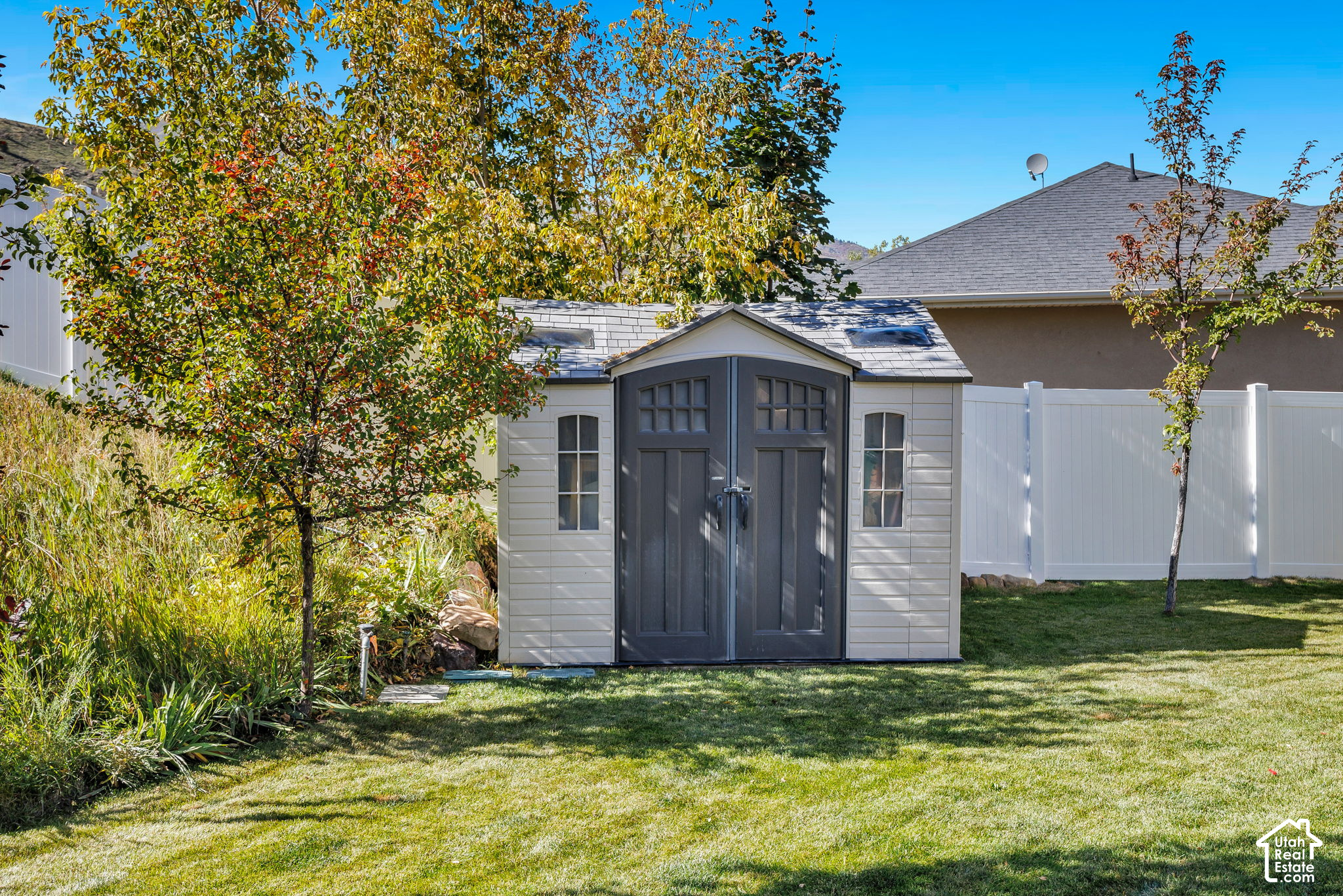 main property photo 69