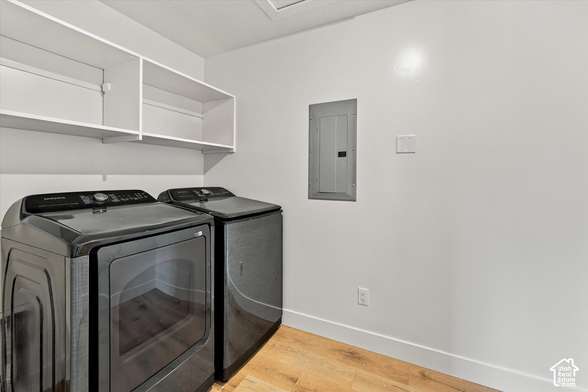 main property photo 40