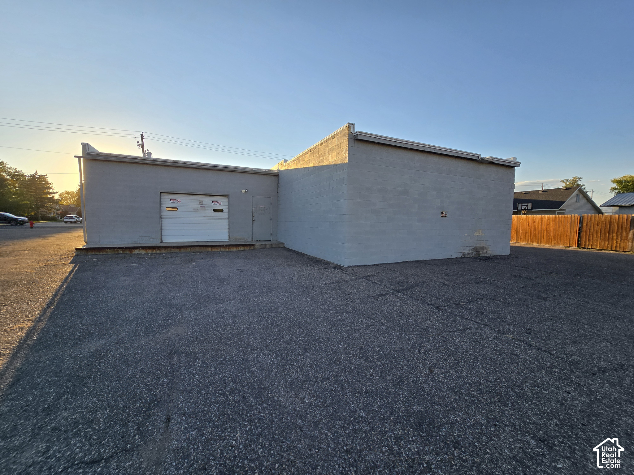 main property photo 22
