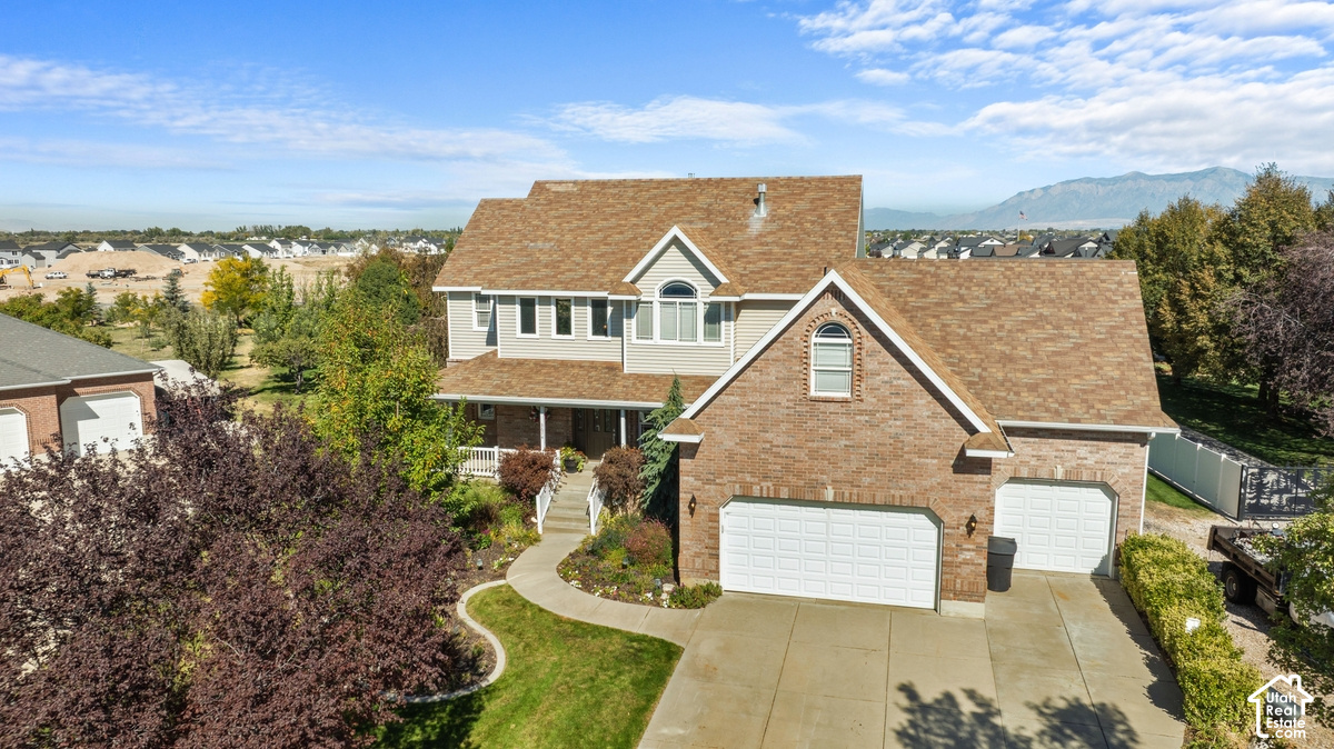 main property photo 5
