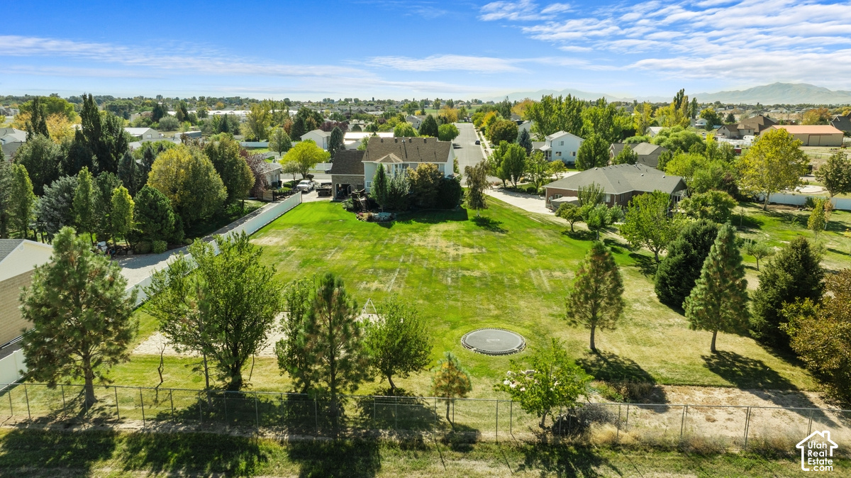 main property photo 54