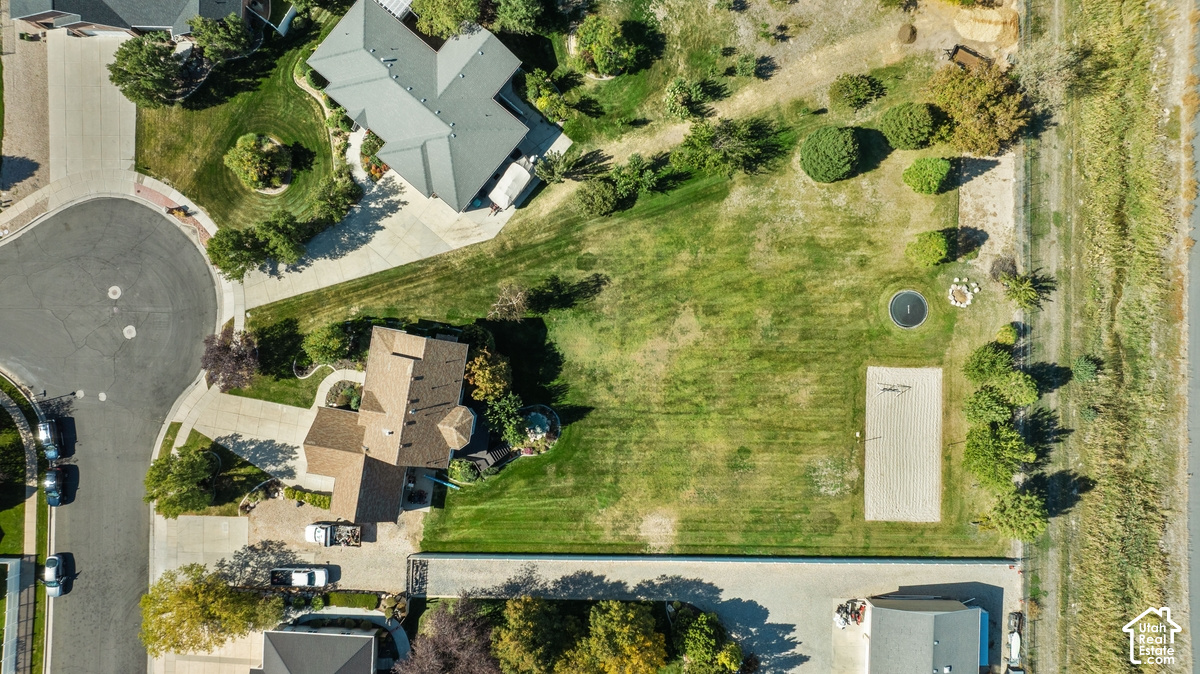 main property photo 56