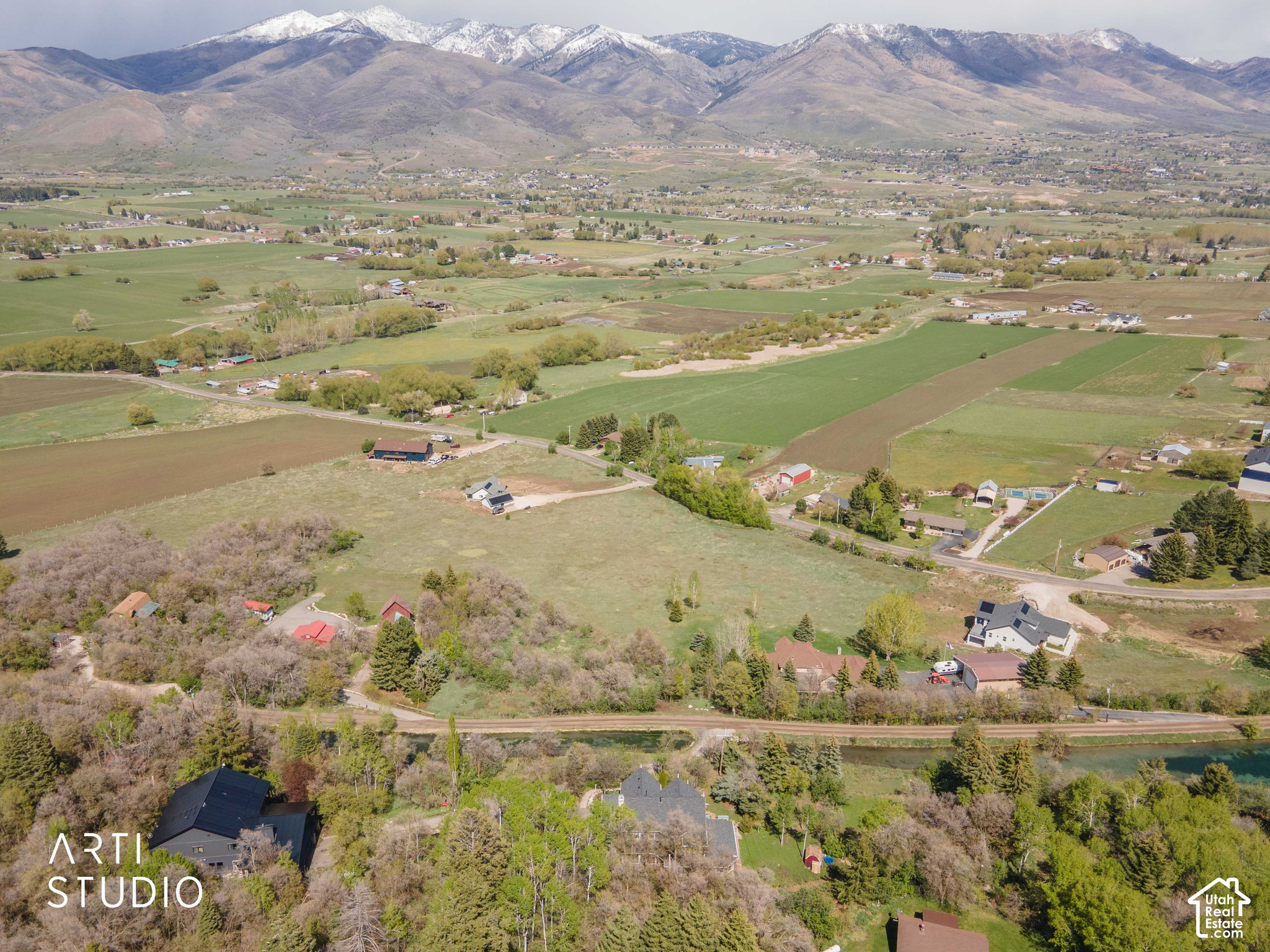 main property photo 79