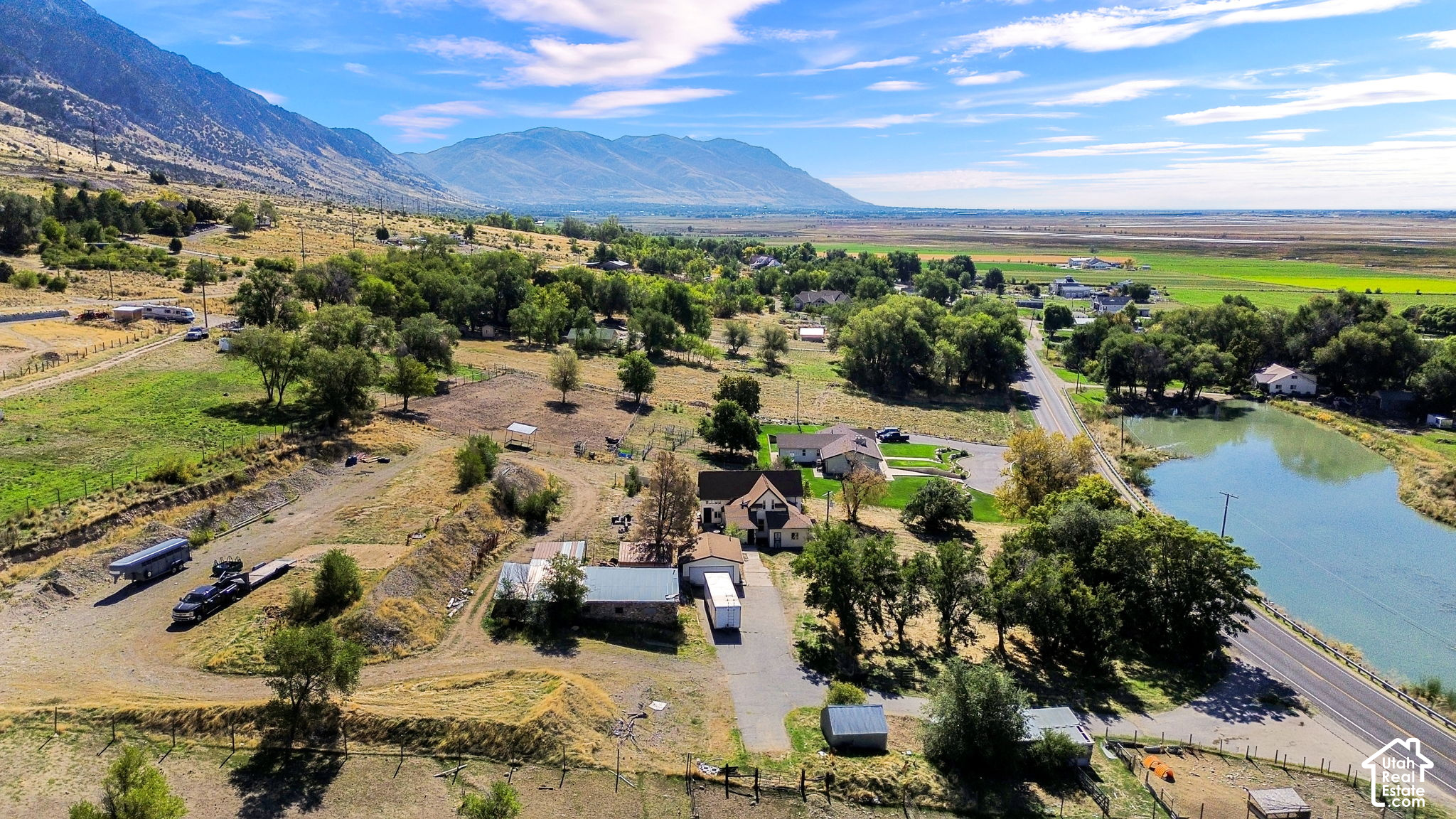 main property photo 14