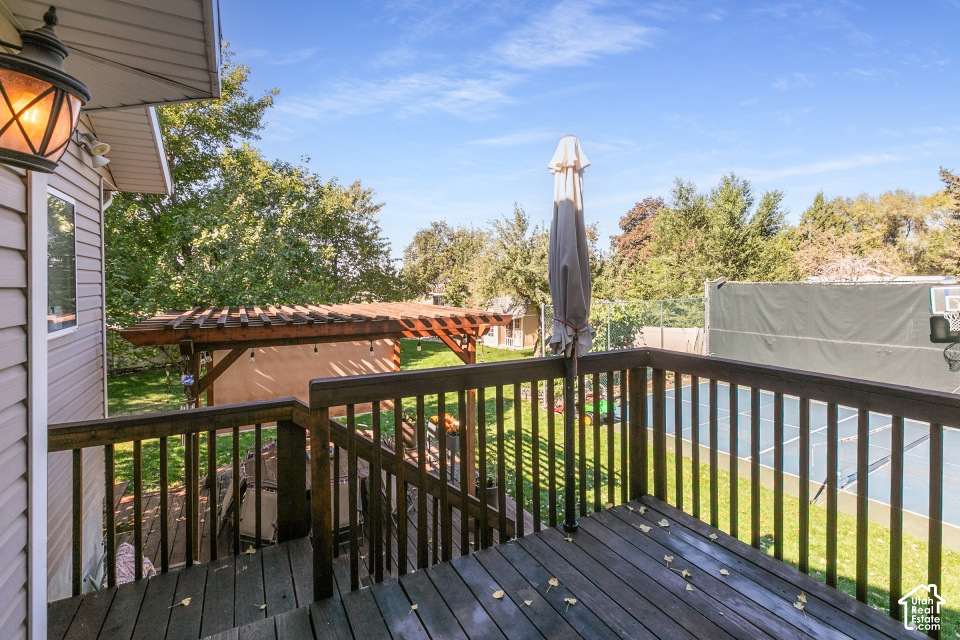main property photo 25