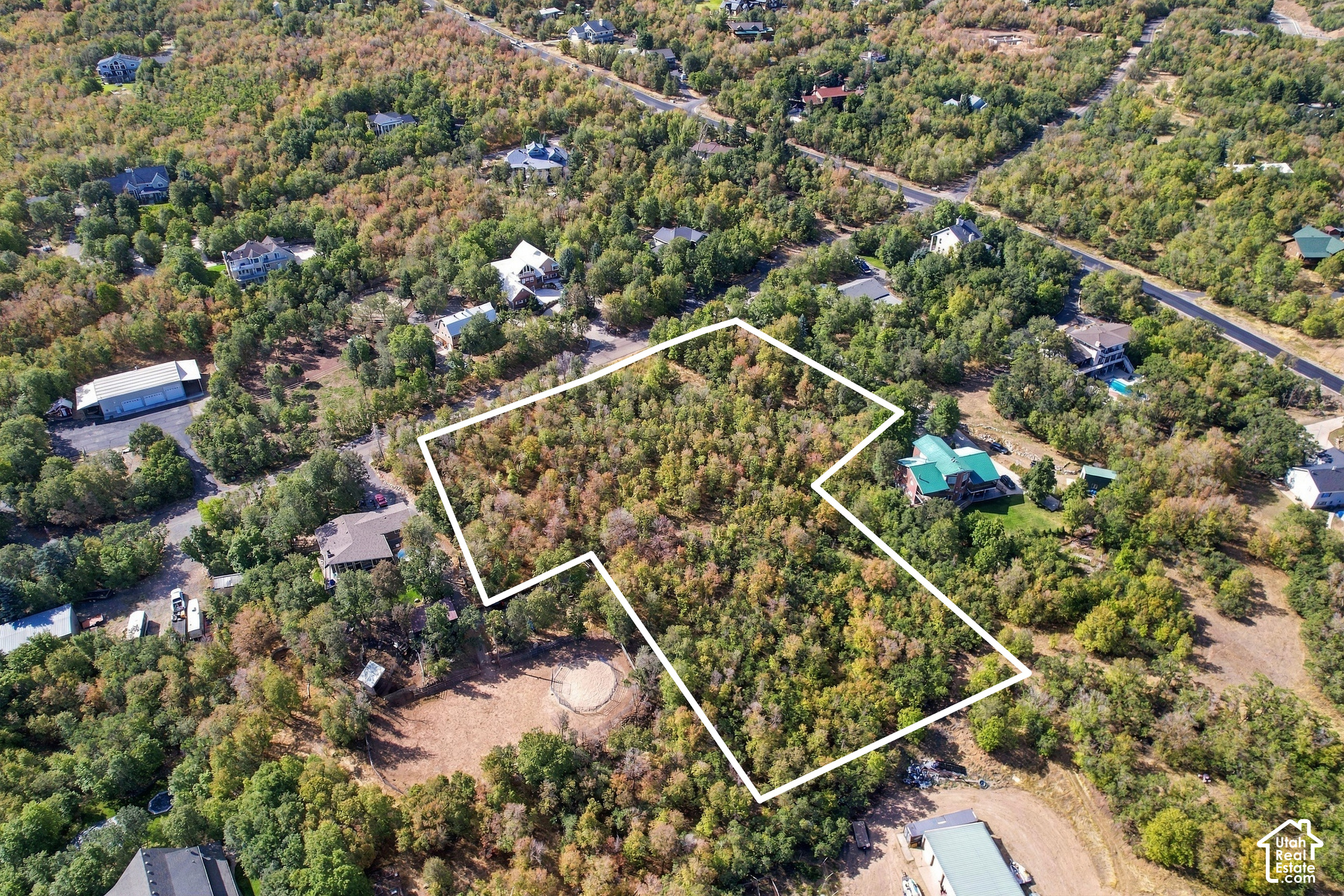 main property photo 11
