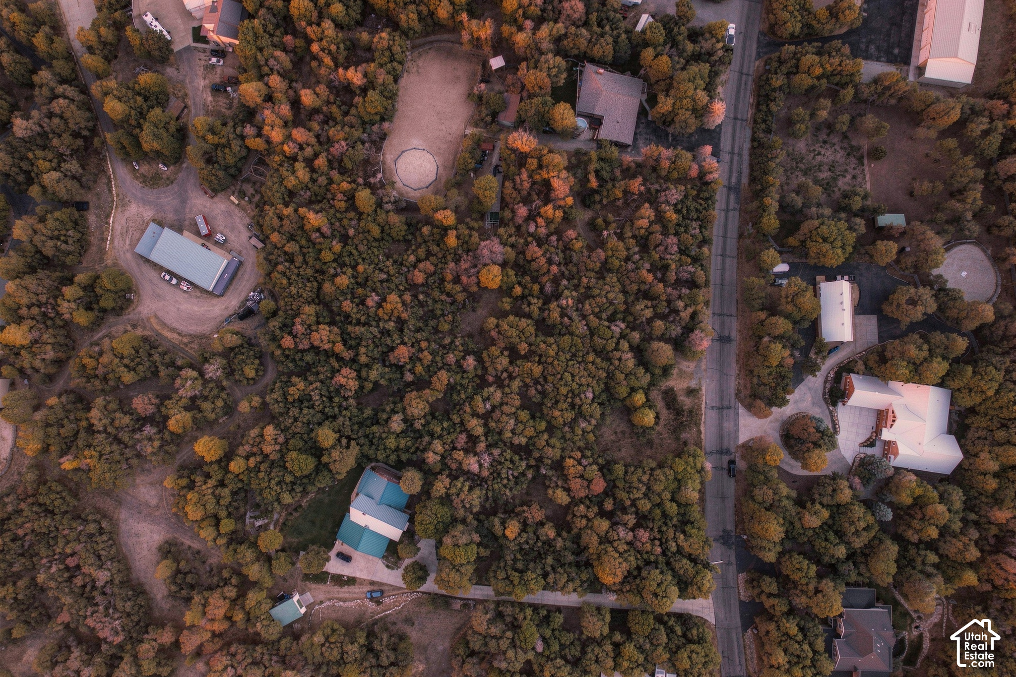 main property photo 13