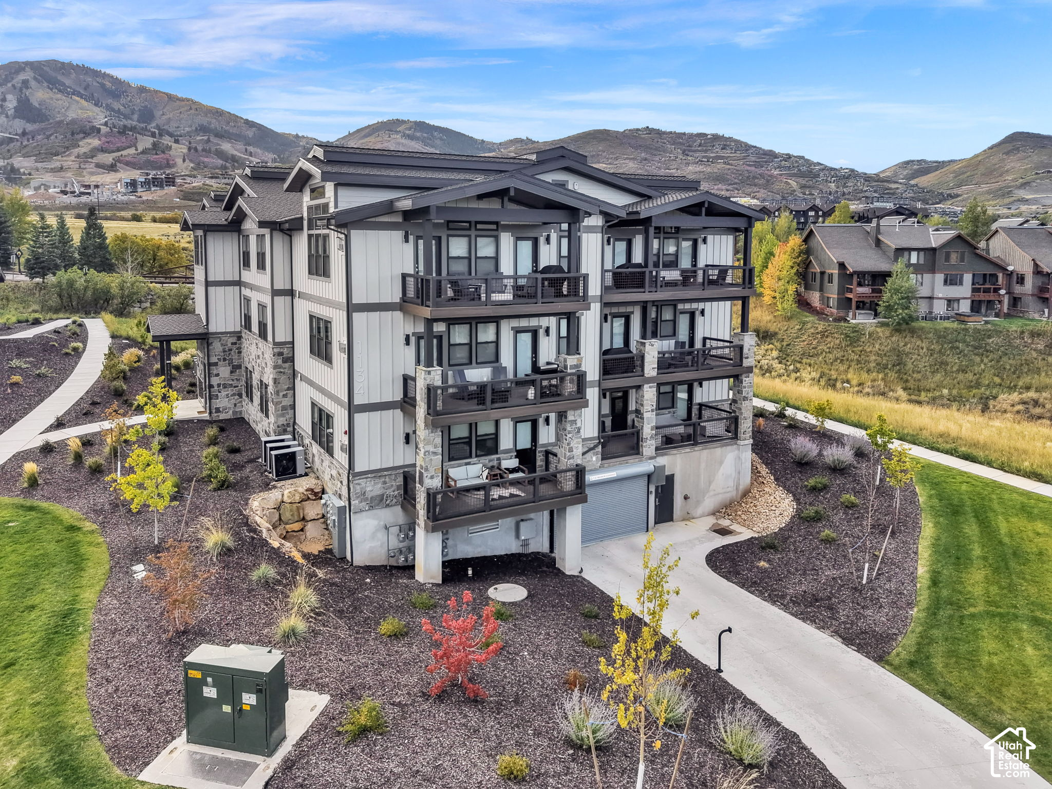 main property photo 51