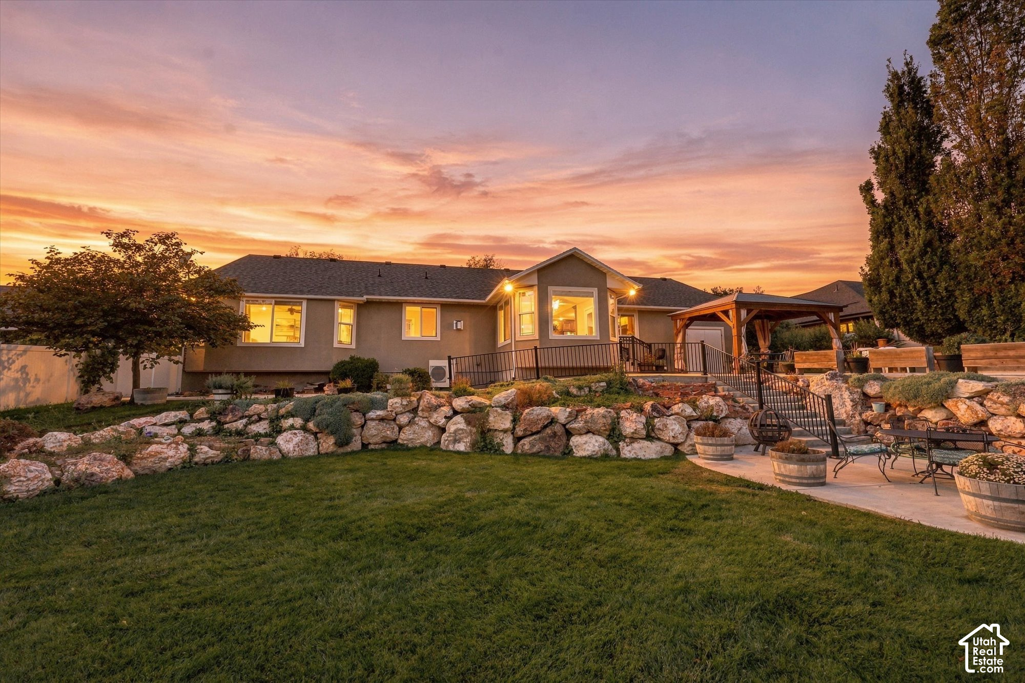 main property photo 45
