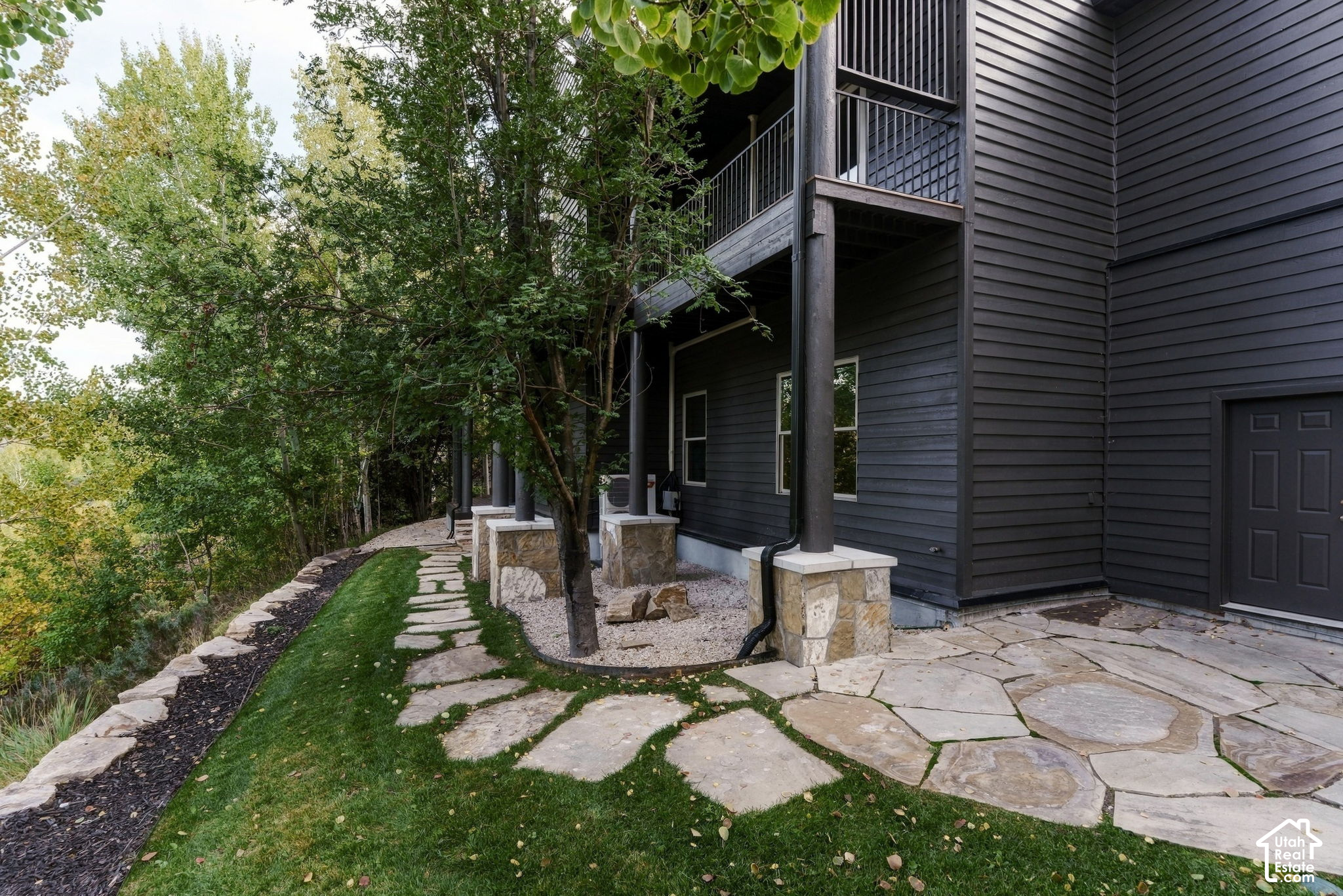 main property photo 60