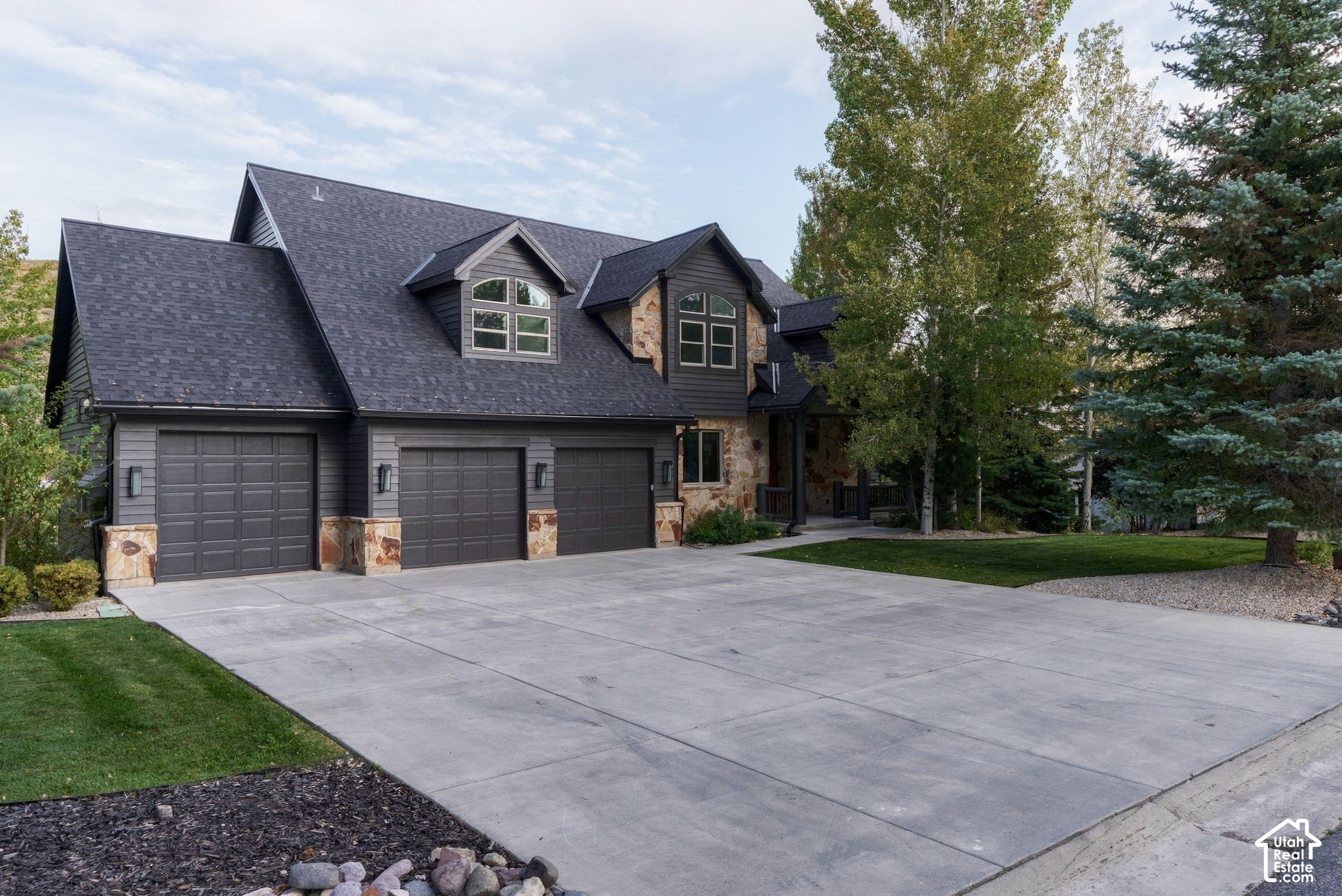main property photo 65