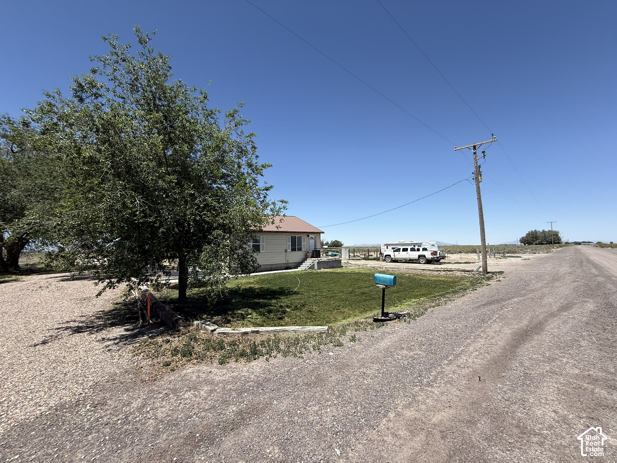 main property photo 47