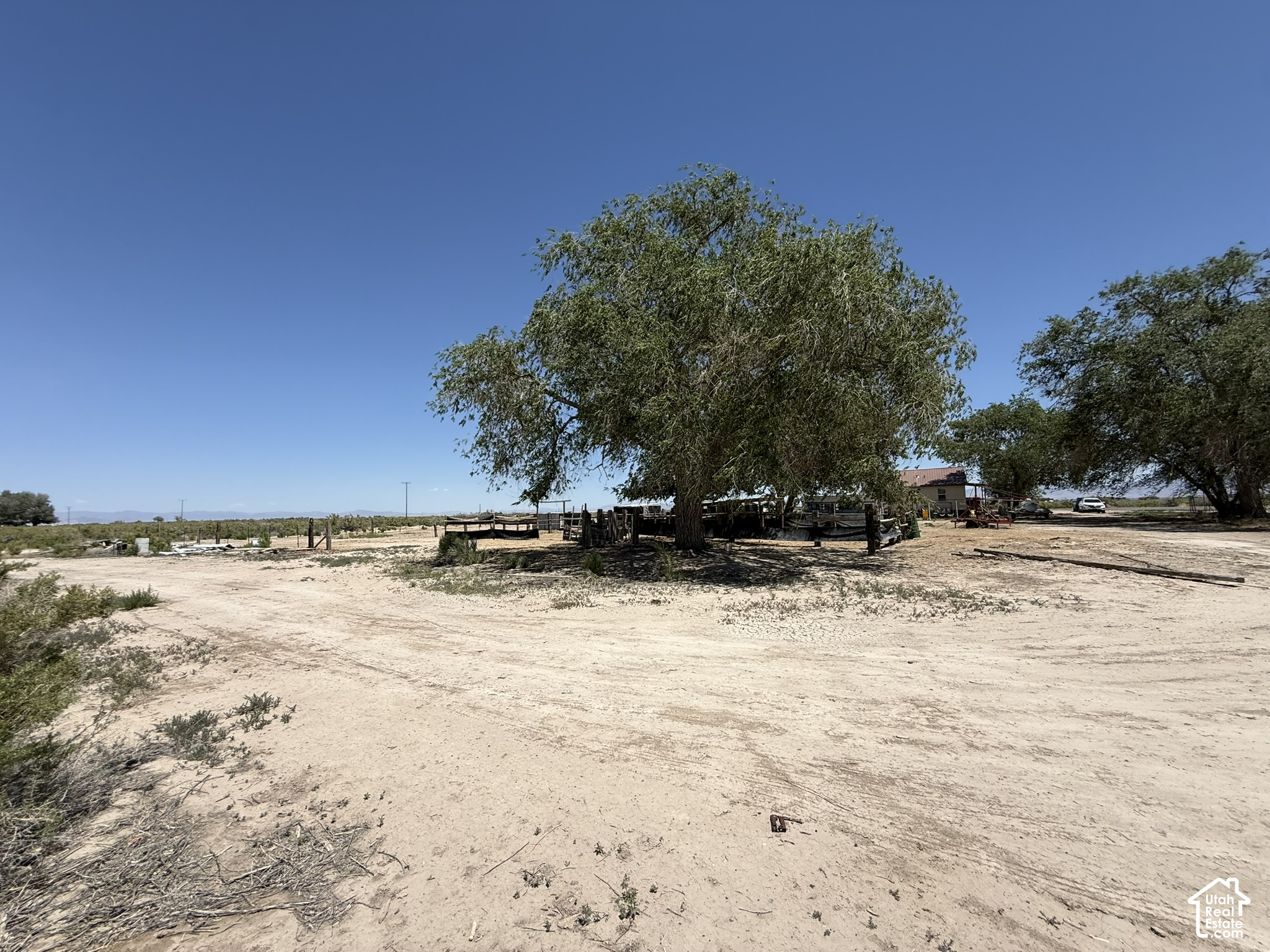 main property photo 57