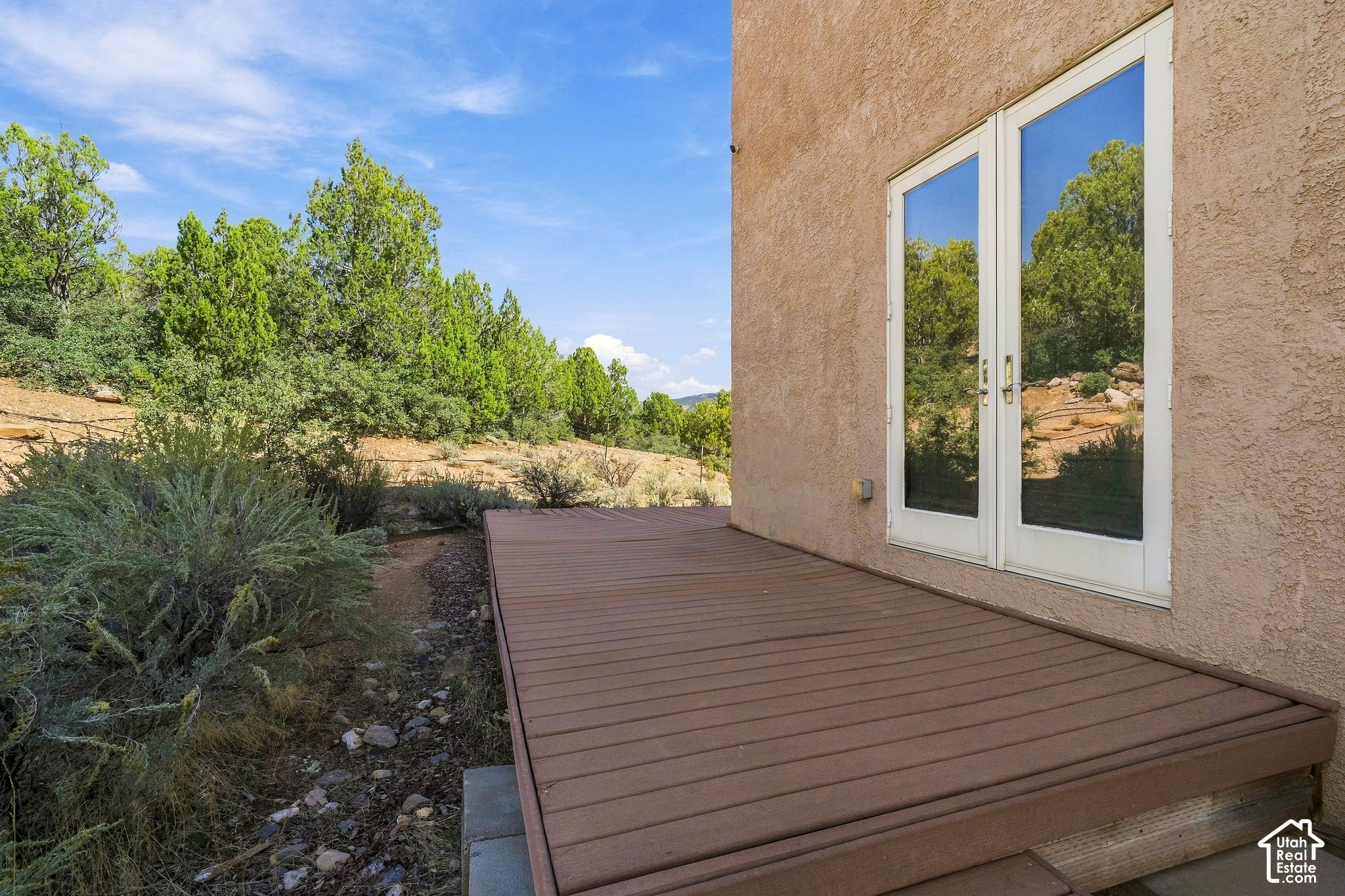 main property photo 60