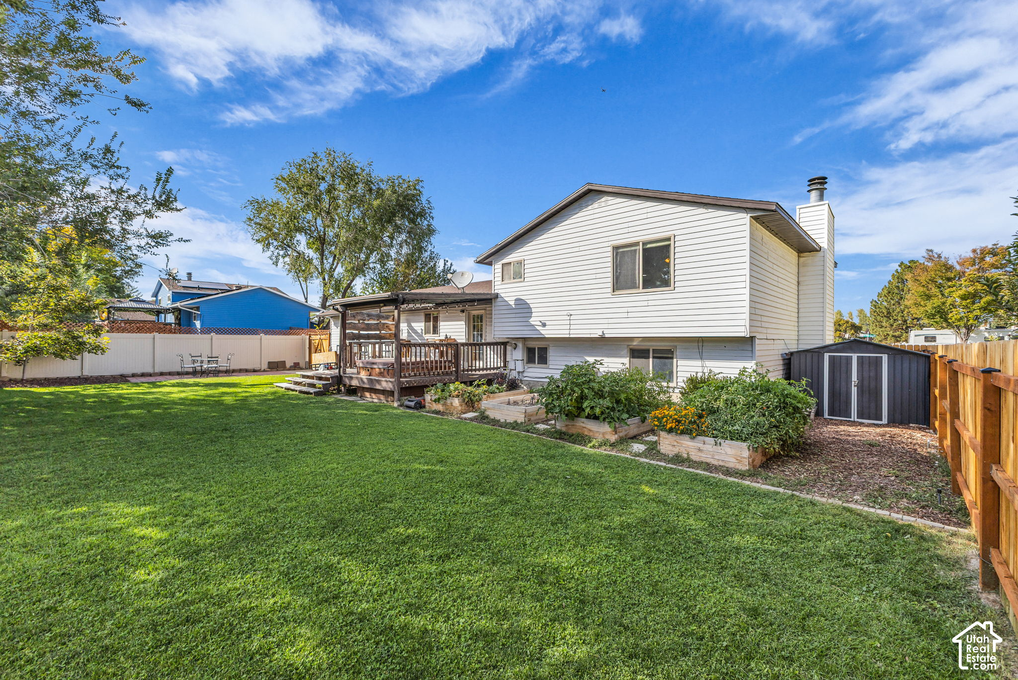 main property photo 21