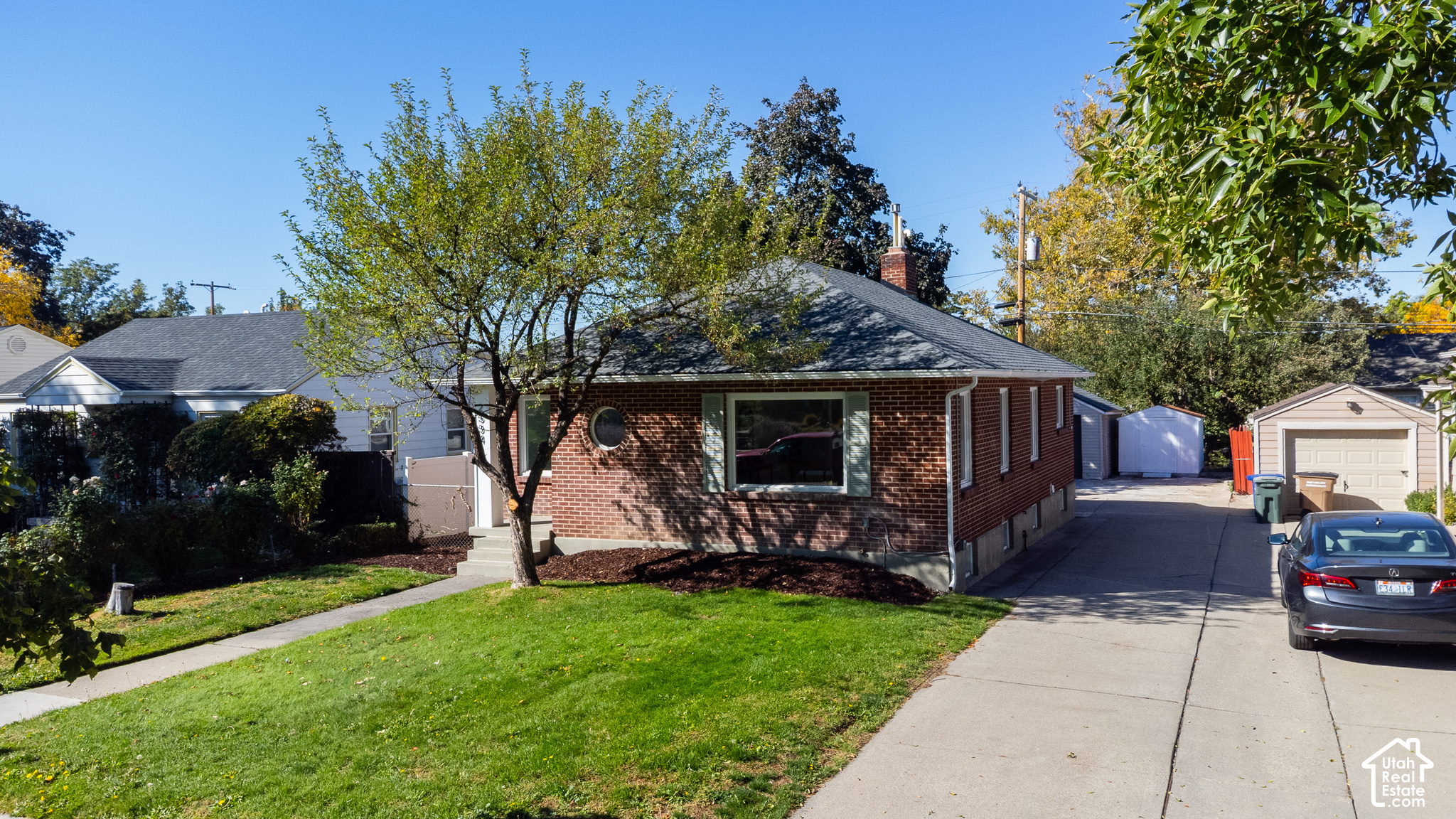 main property photo 19
