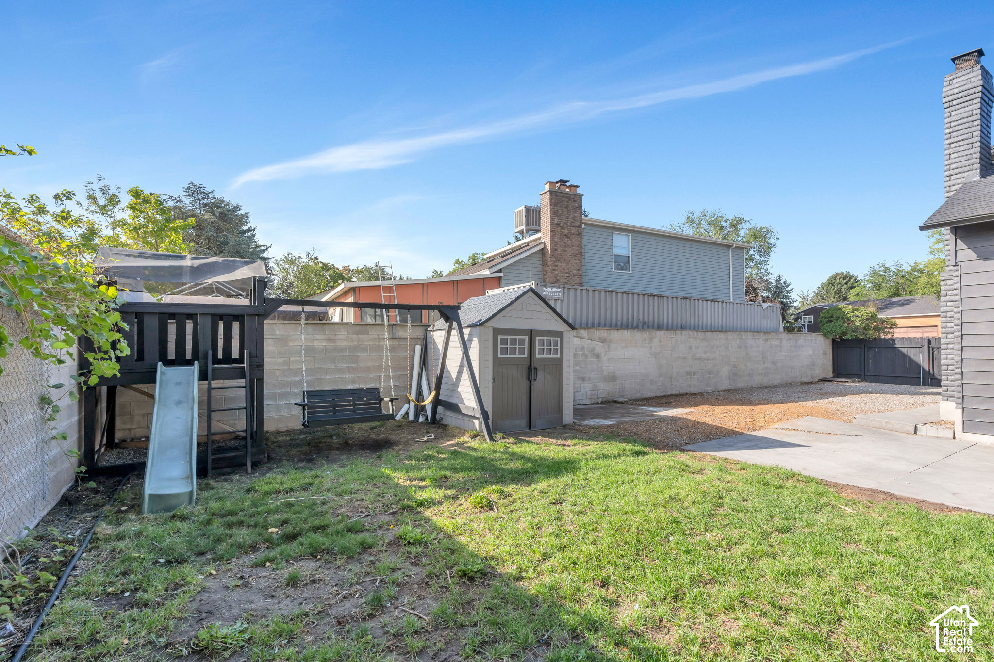 main property photo 31