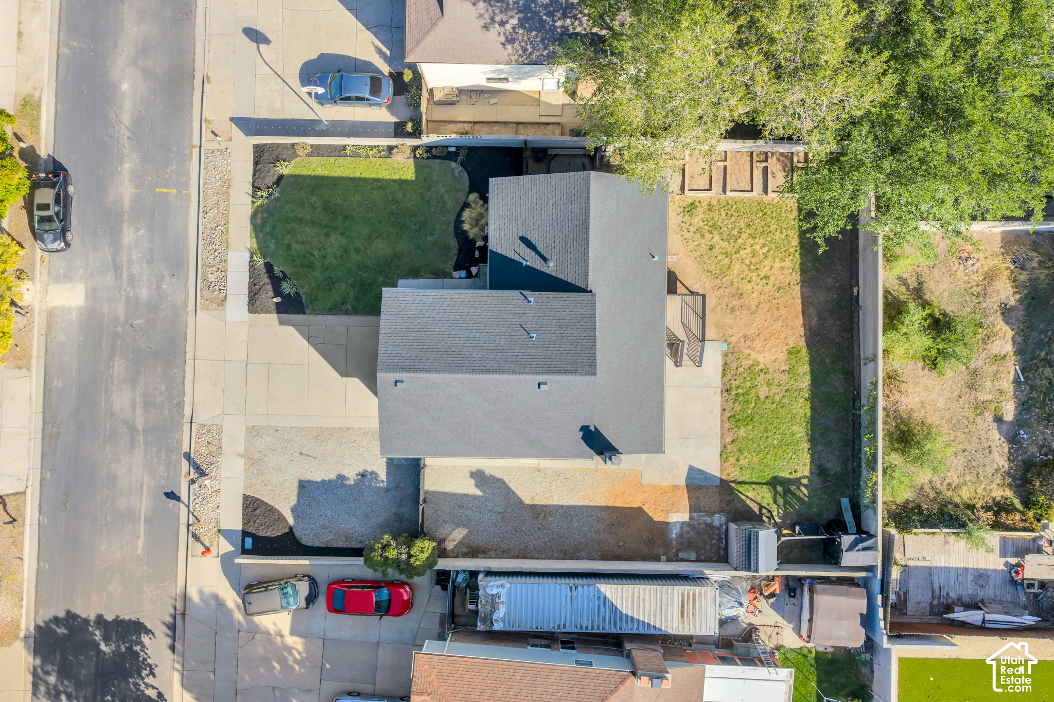 main property photo 43