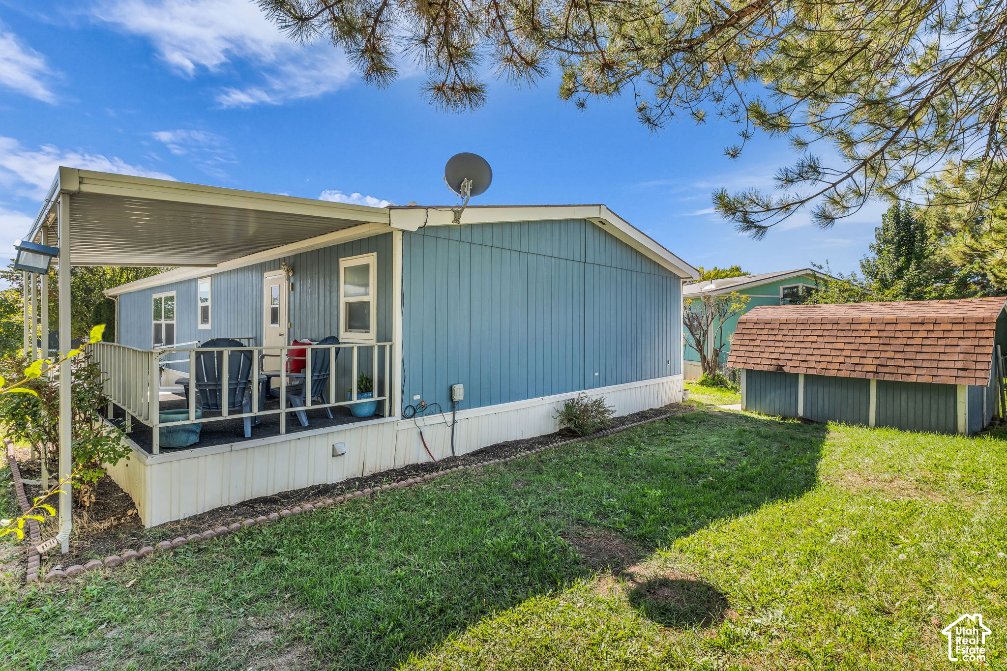 main property photo 32