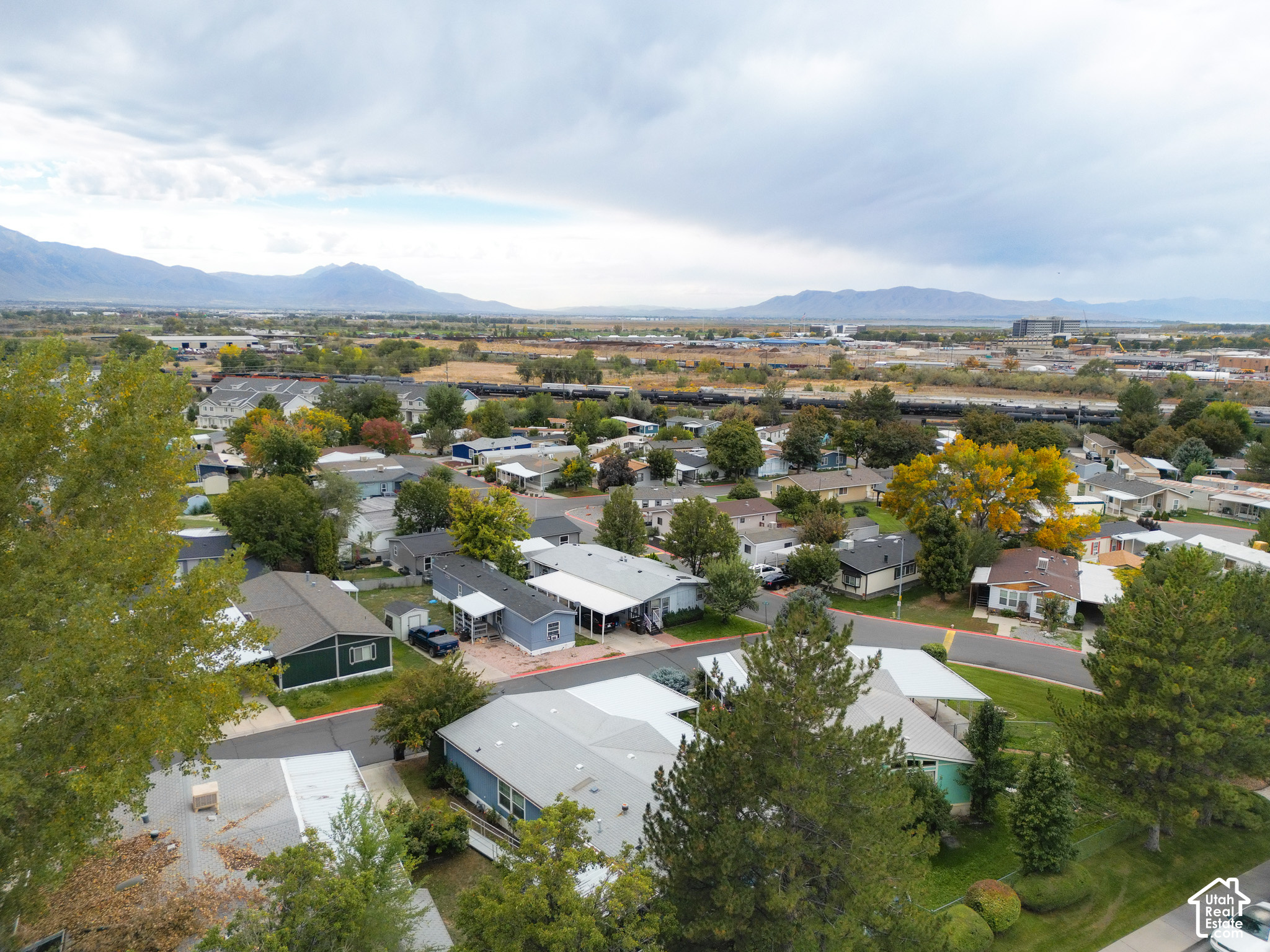 main property photo 43