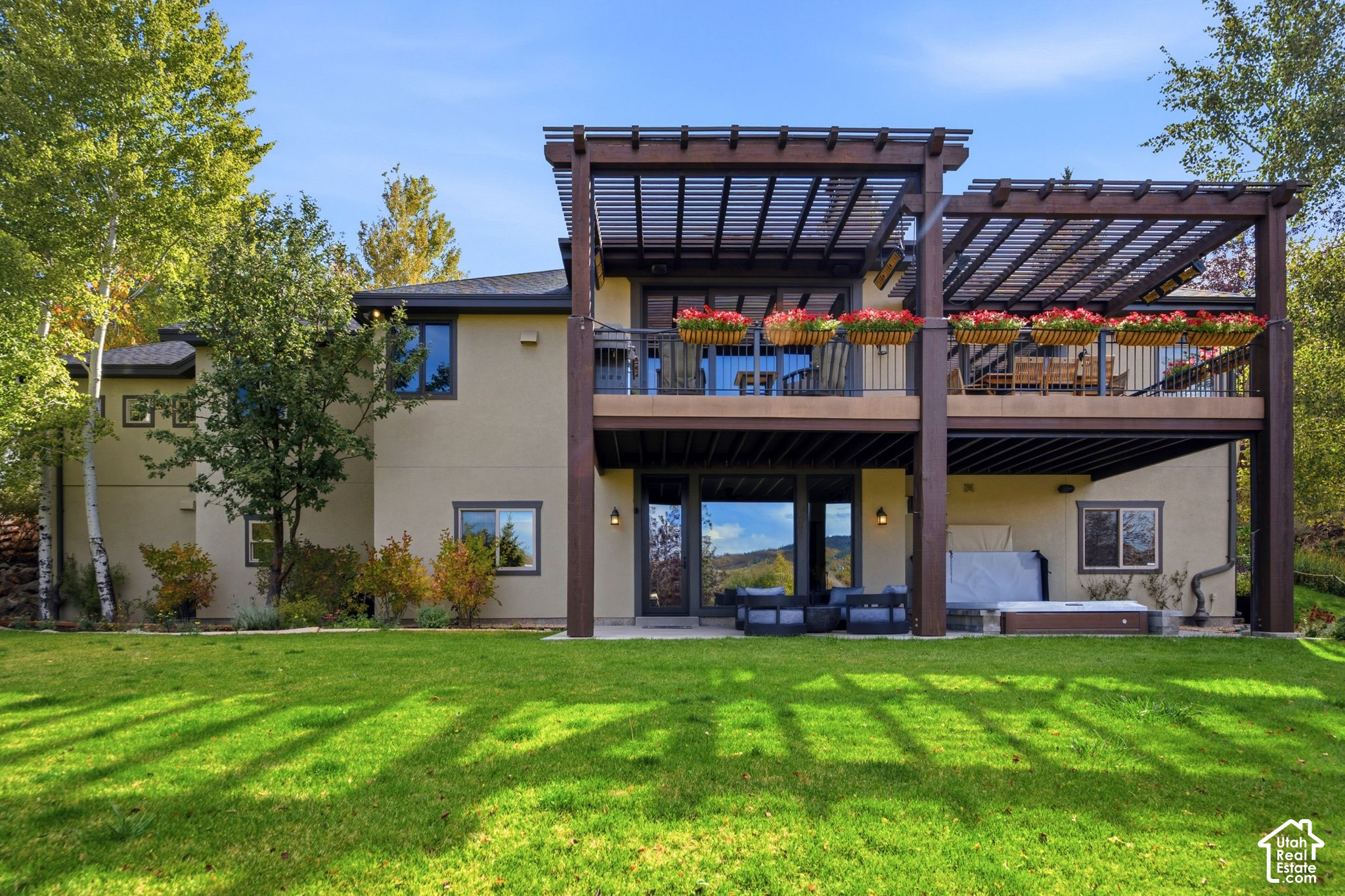 main property photo 49