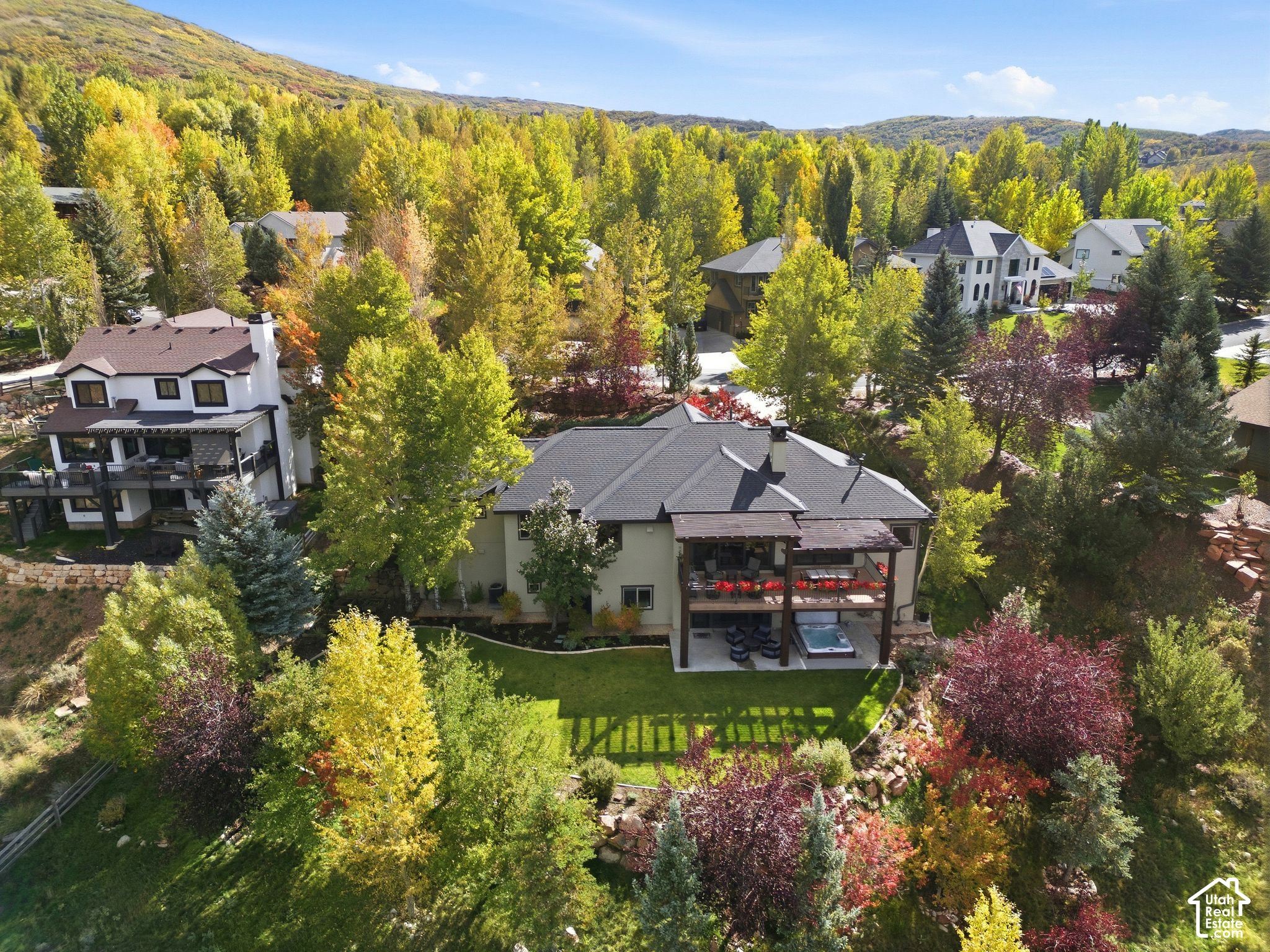 main property photo 50
