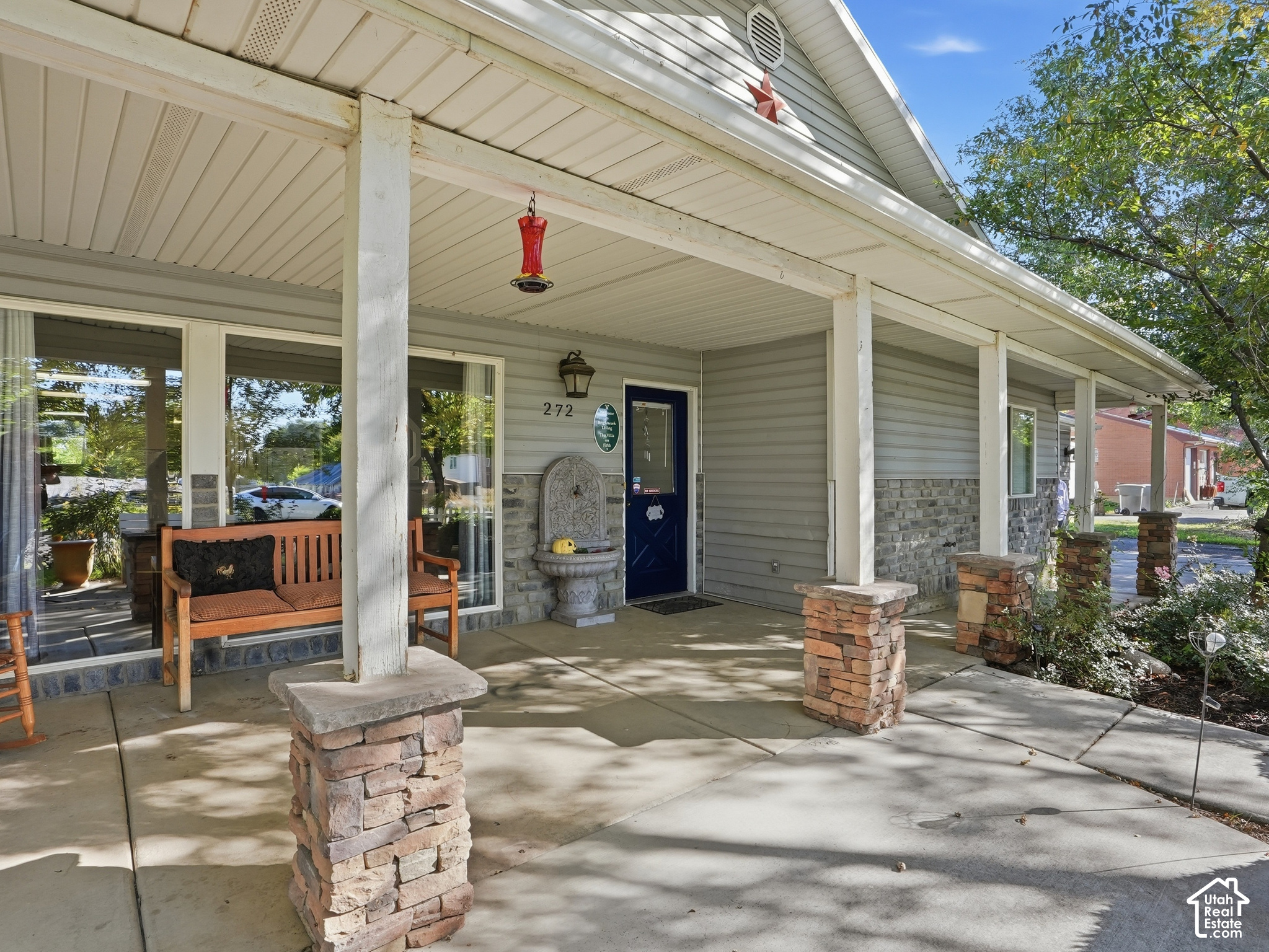 main property photo 2
