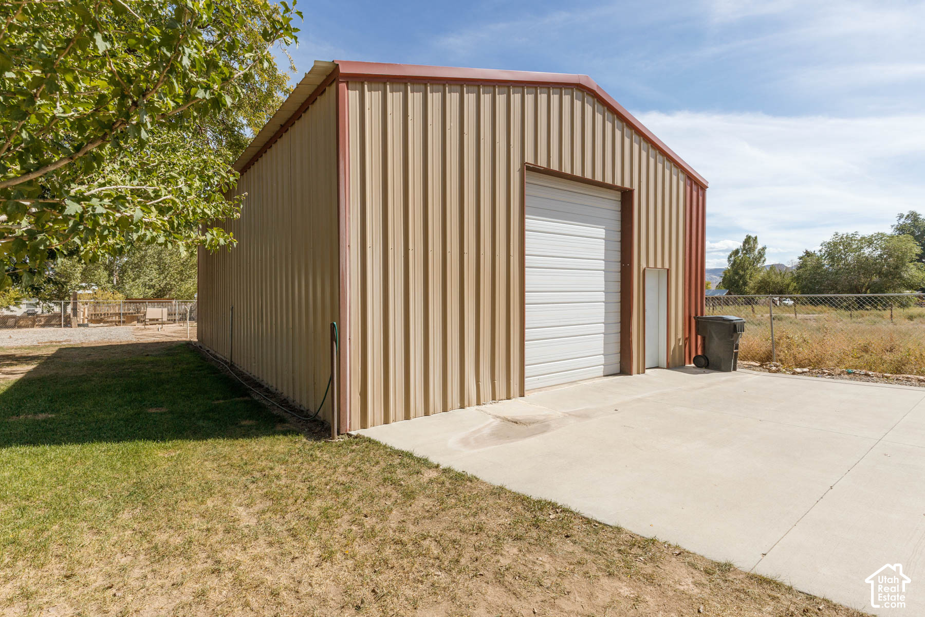 main property photo 49