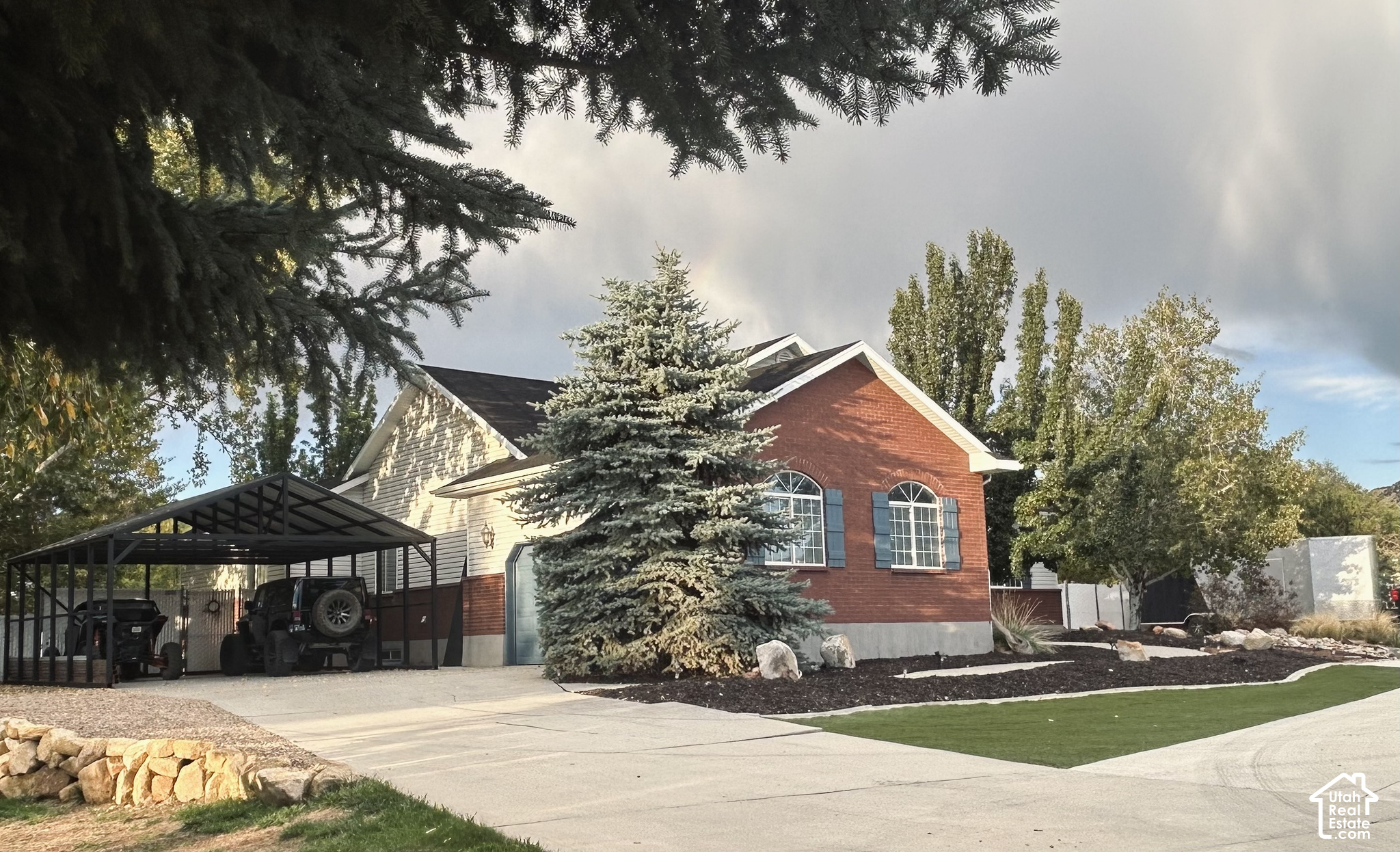 main property photo 44