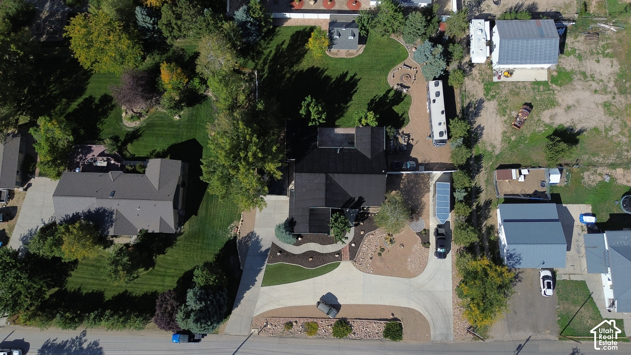 main property photo 47