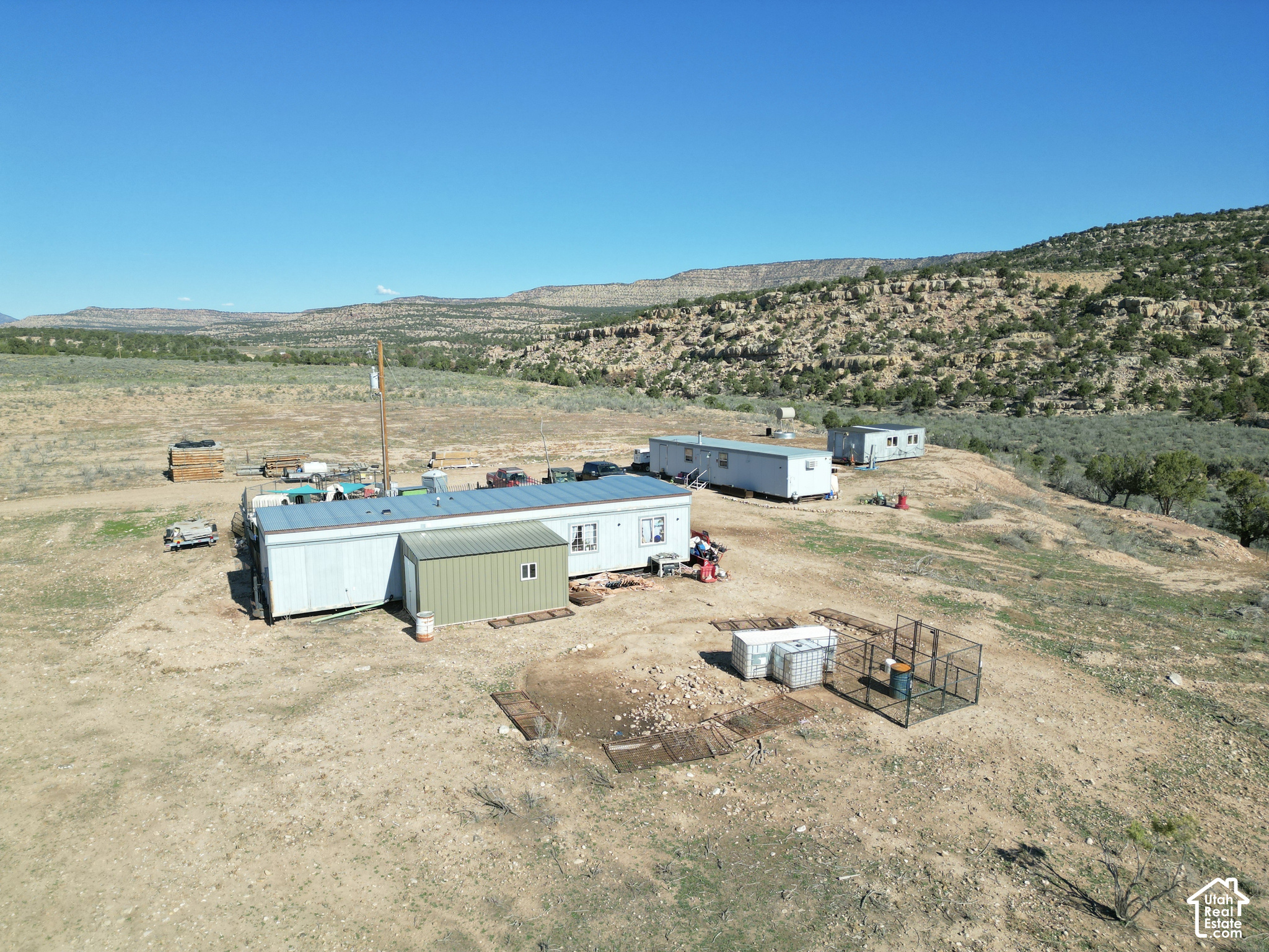 main property photo 57