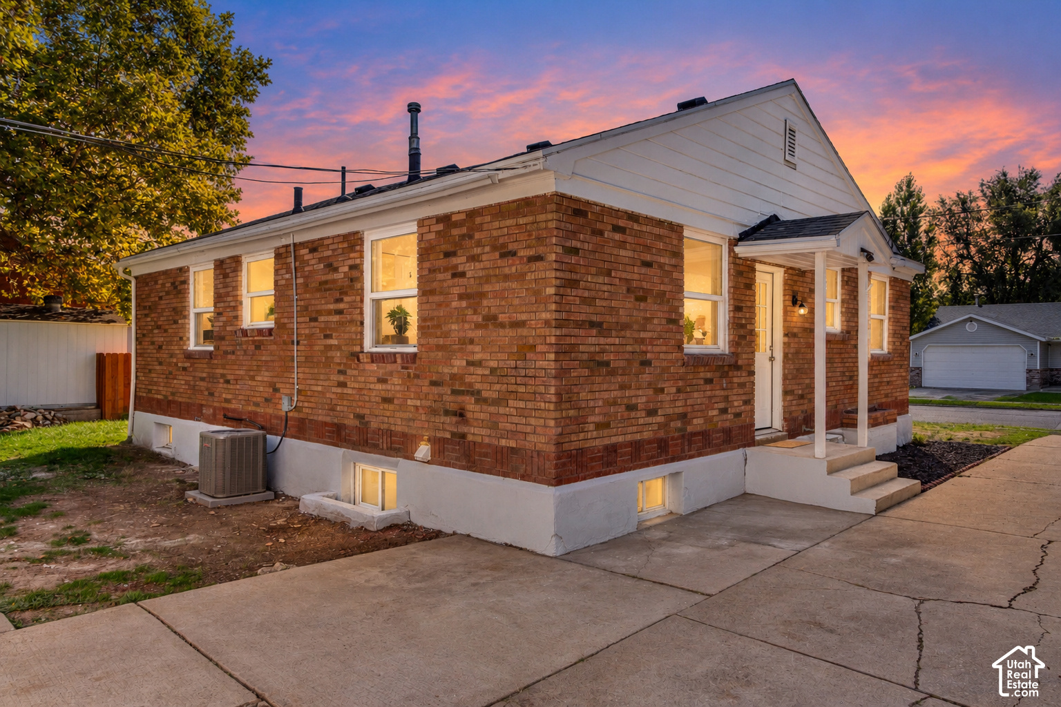 main property photo 14