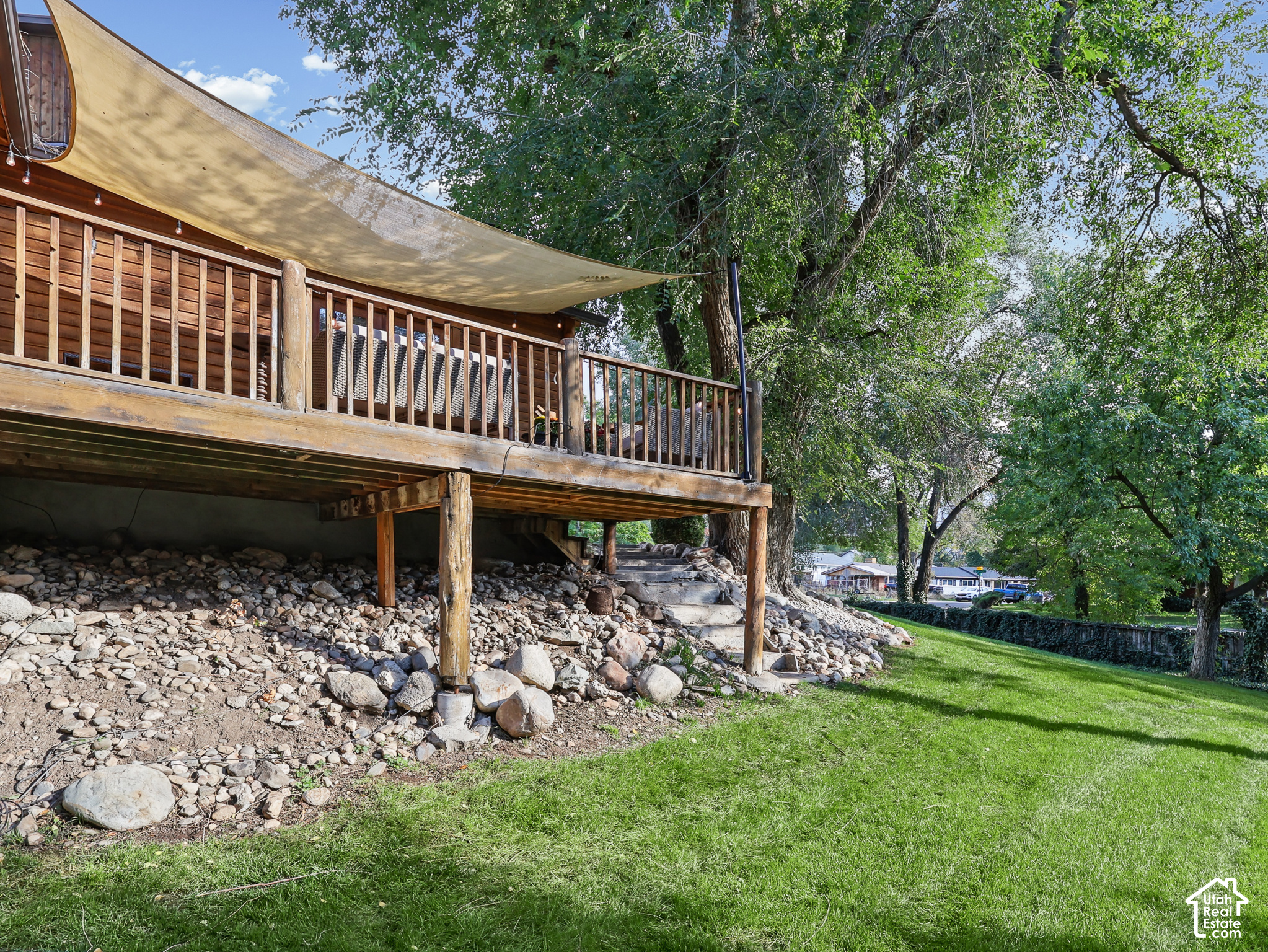 main property photo 70