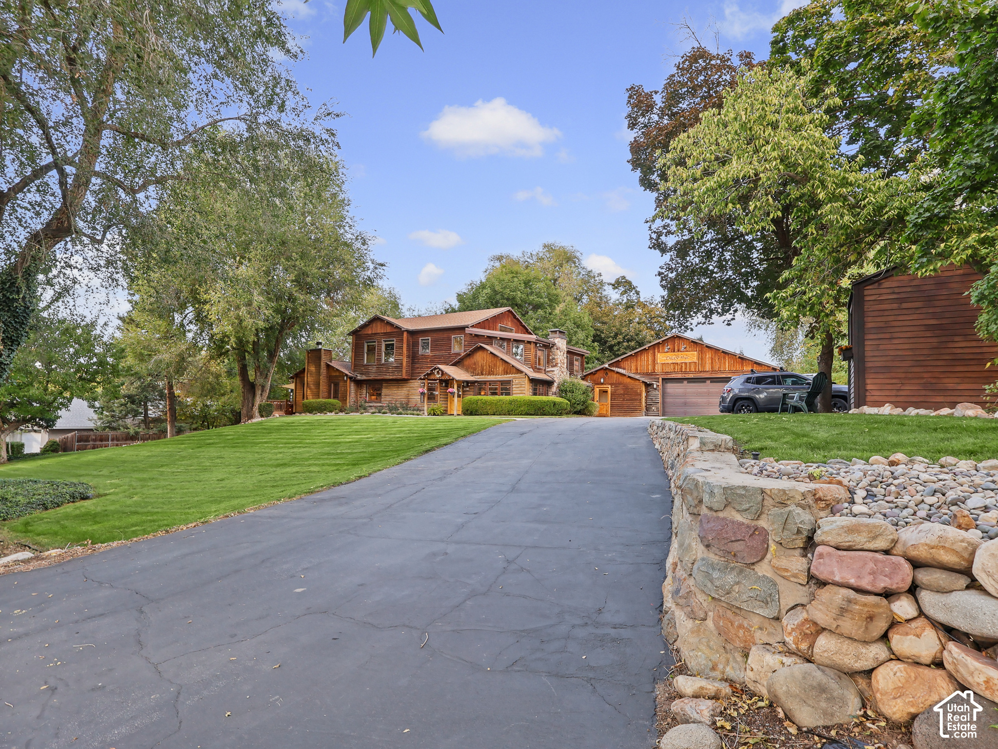 main property photo 77