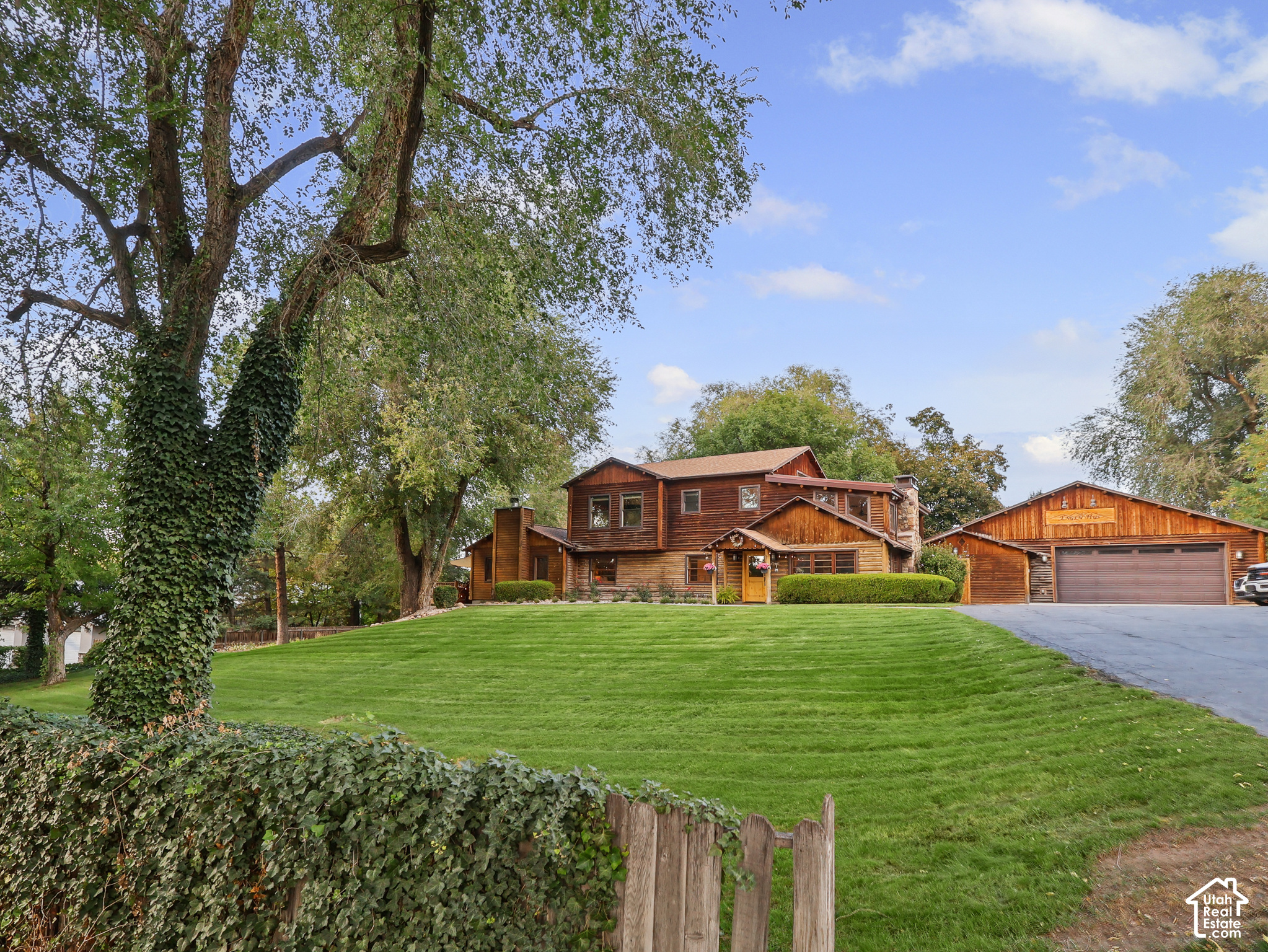 main property photo 78