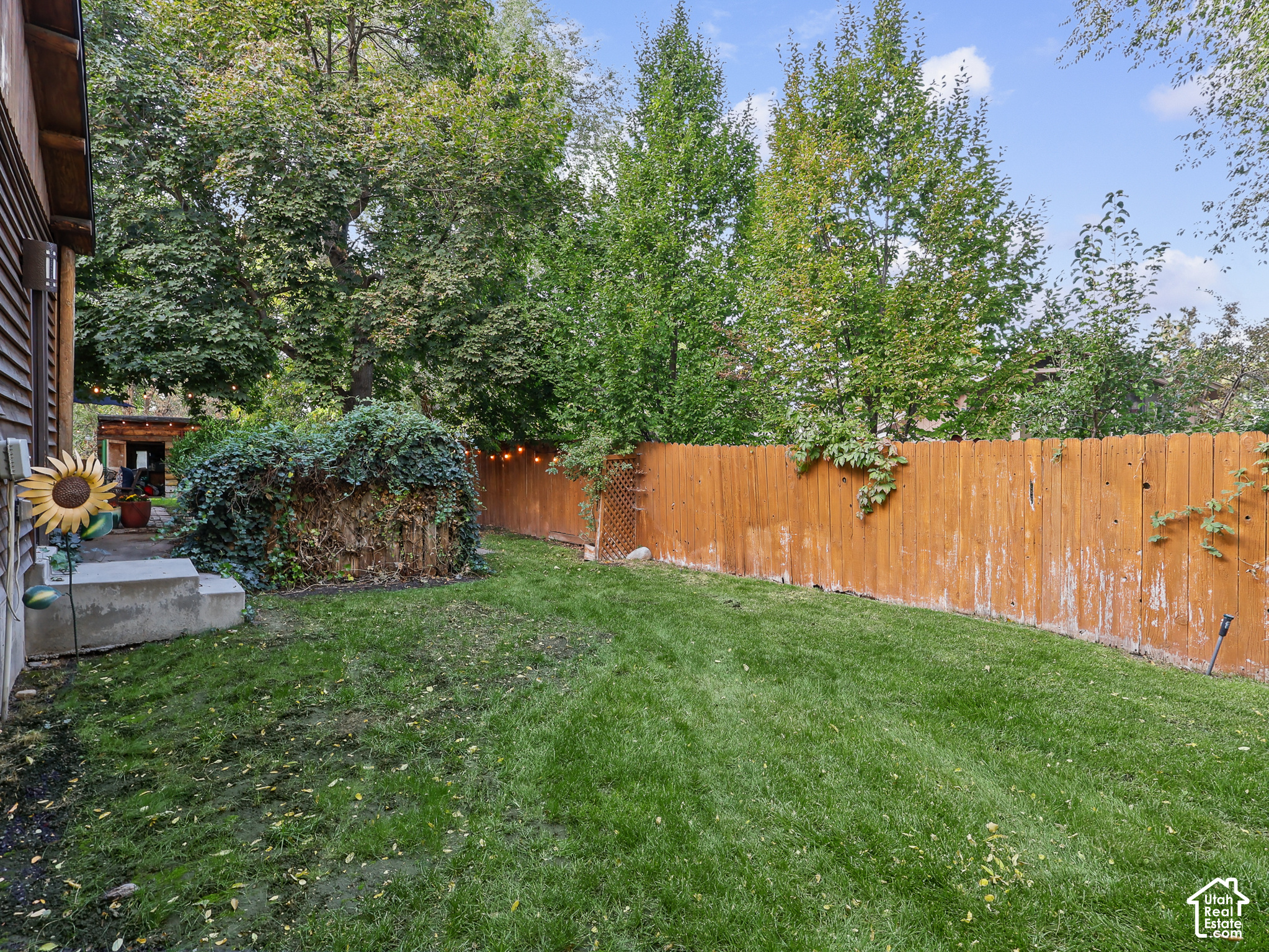 main property photo 90