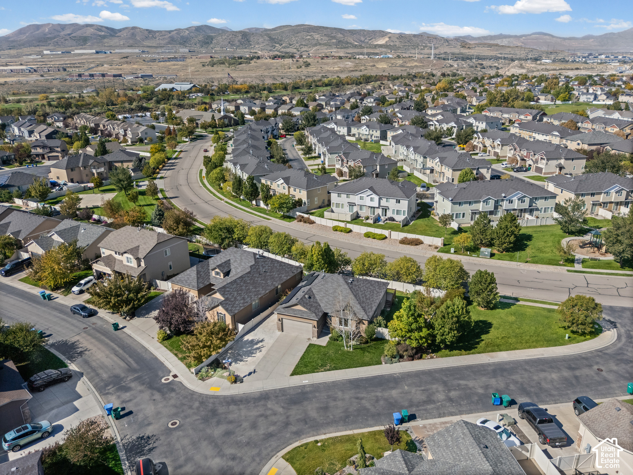 main property photo 50