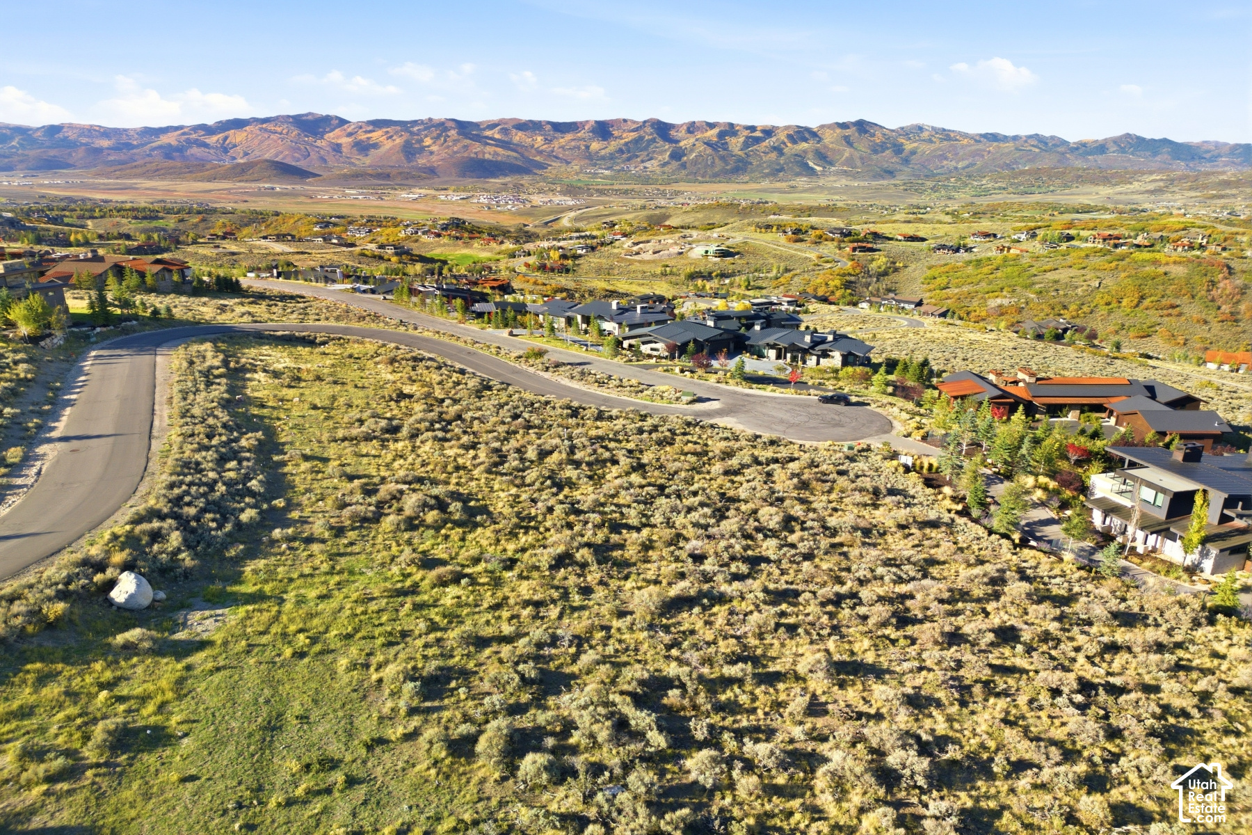 main property photo 6