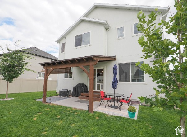 main property photo 11