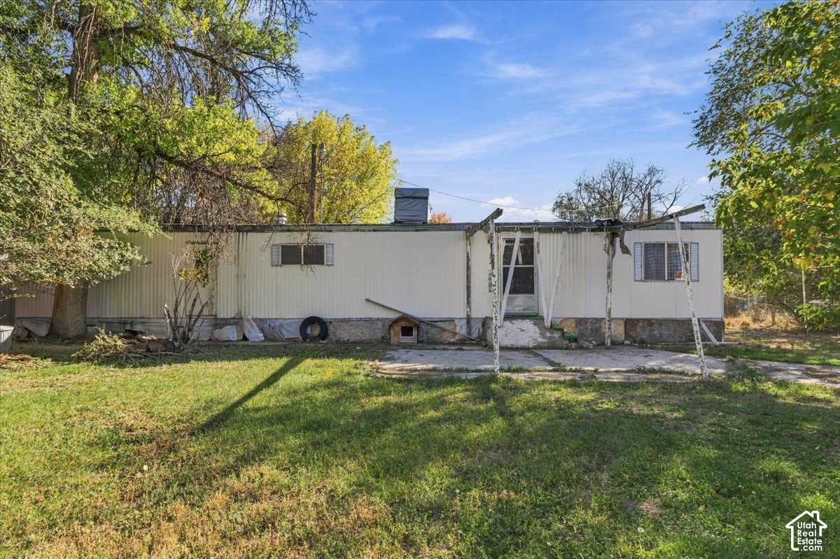 main property photo 7