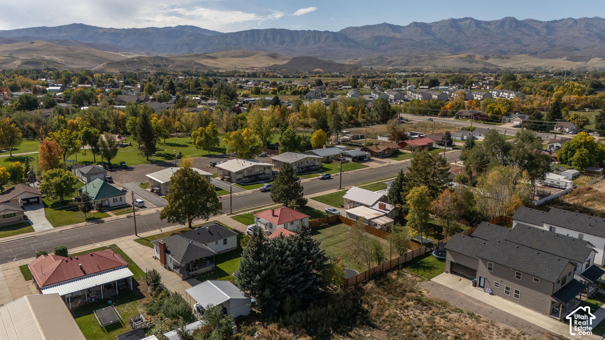 main property photo 43