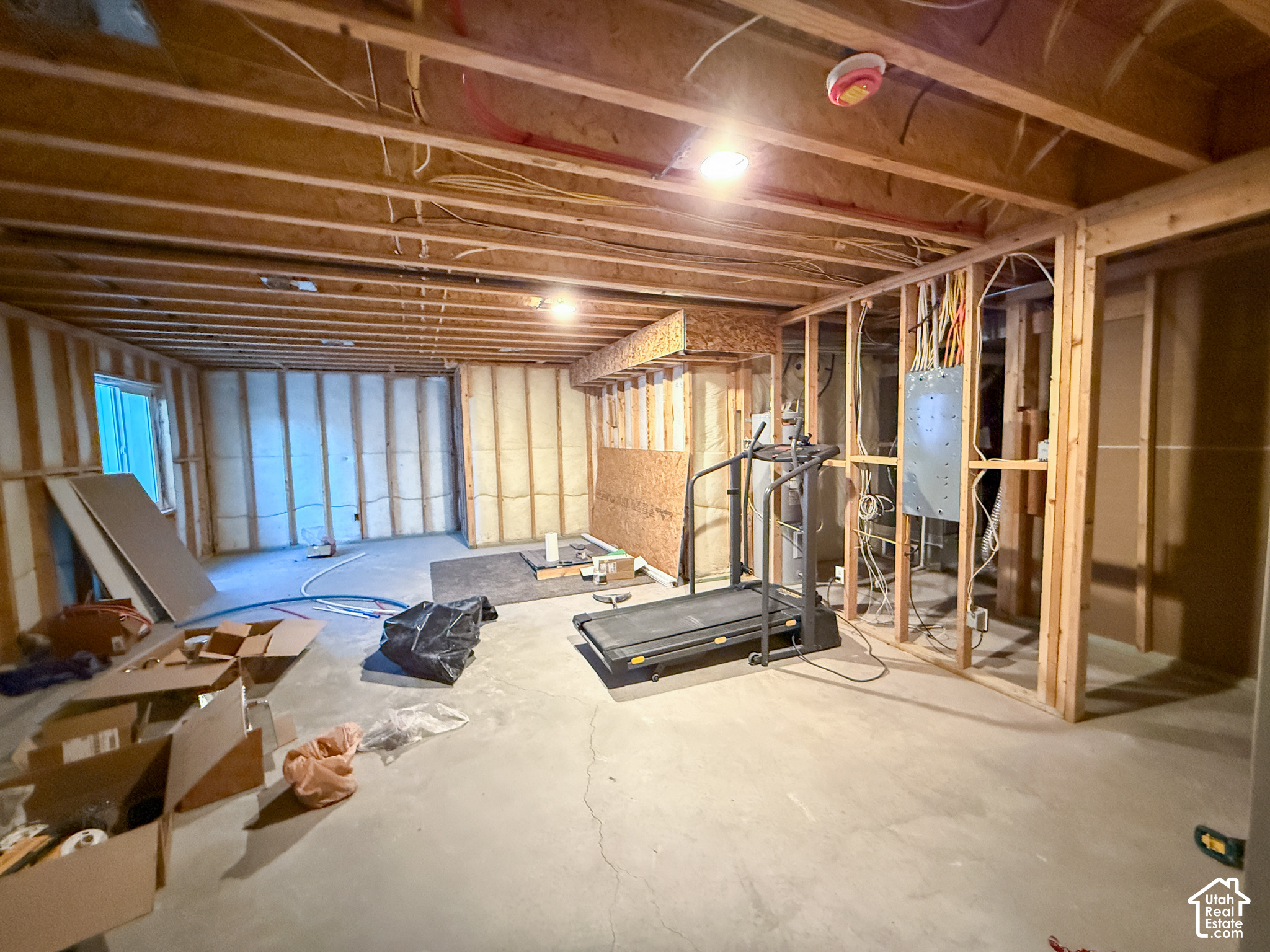 main property photo 26