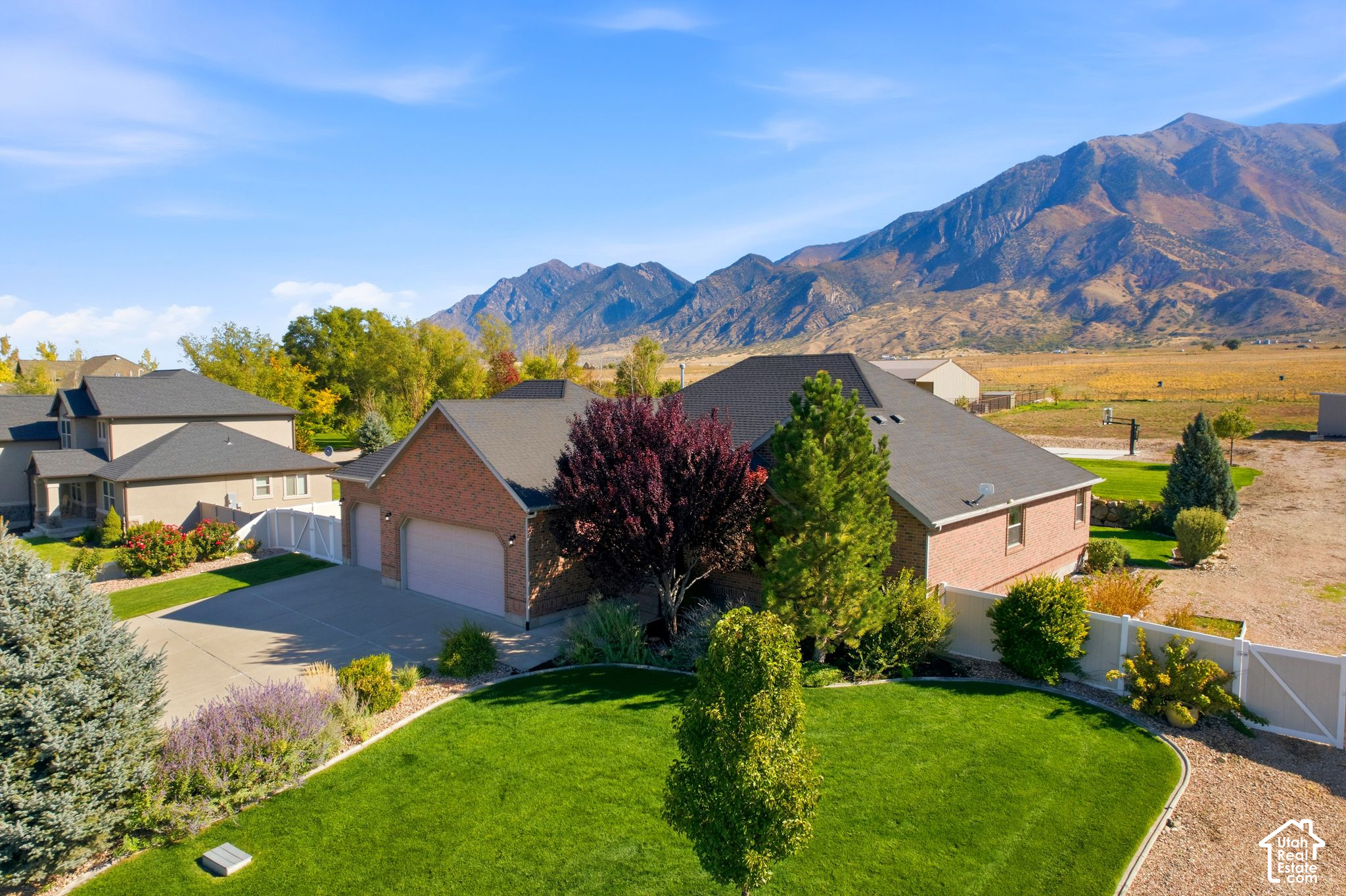 main property photo 44