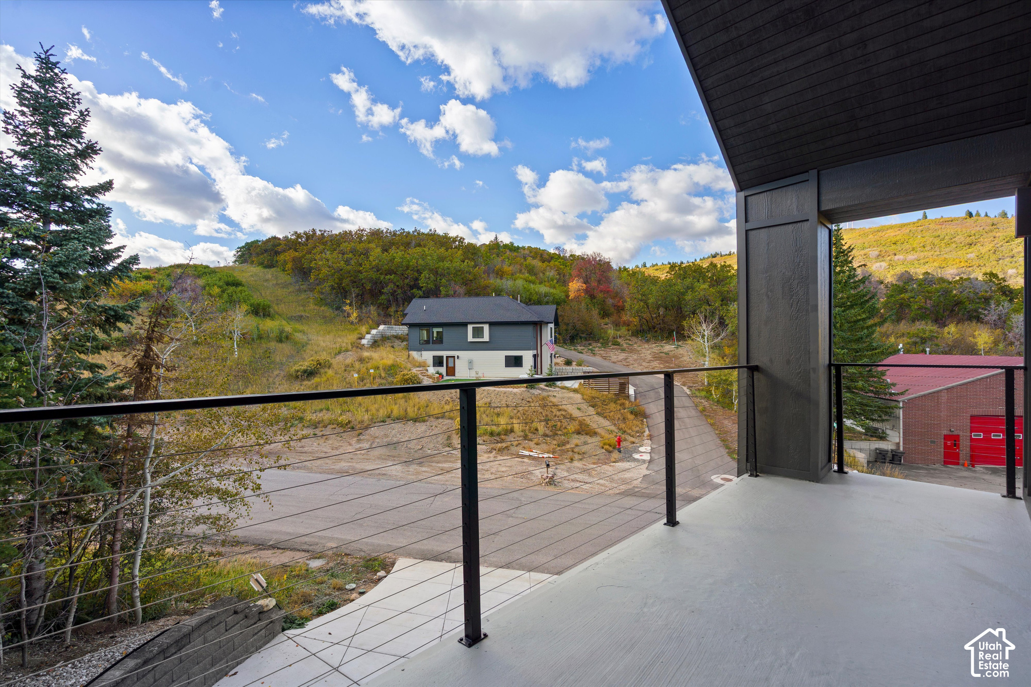 main property photo 20