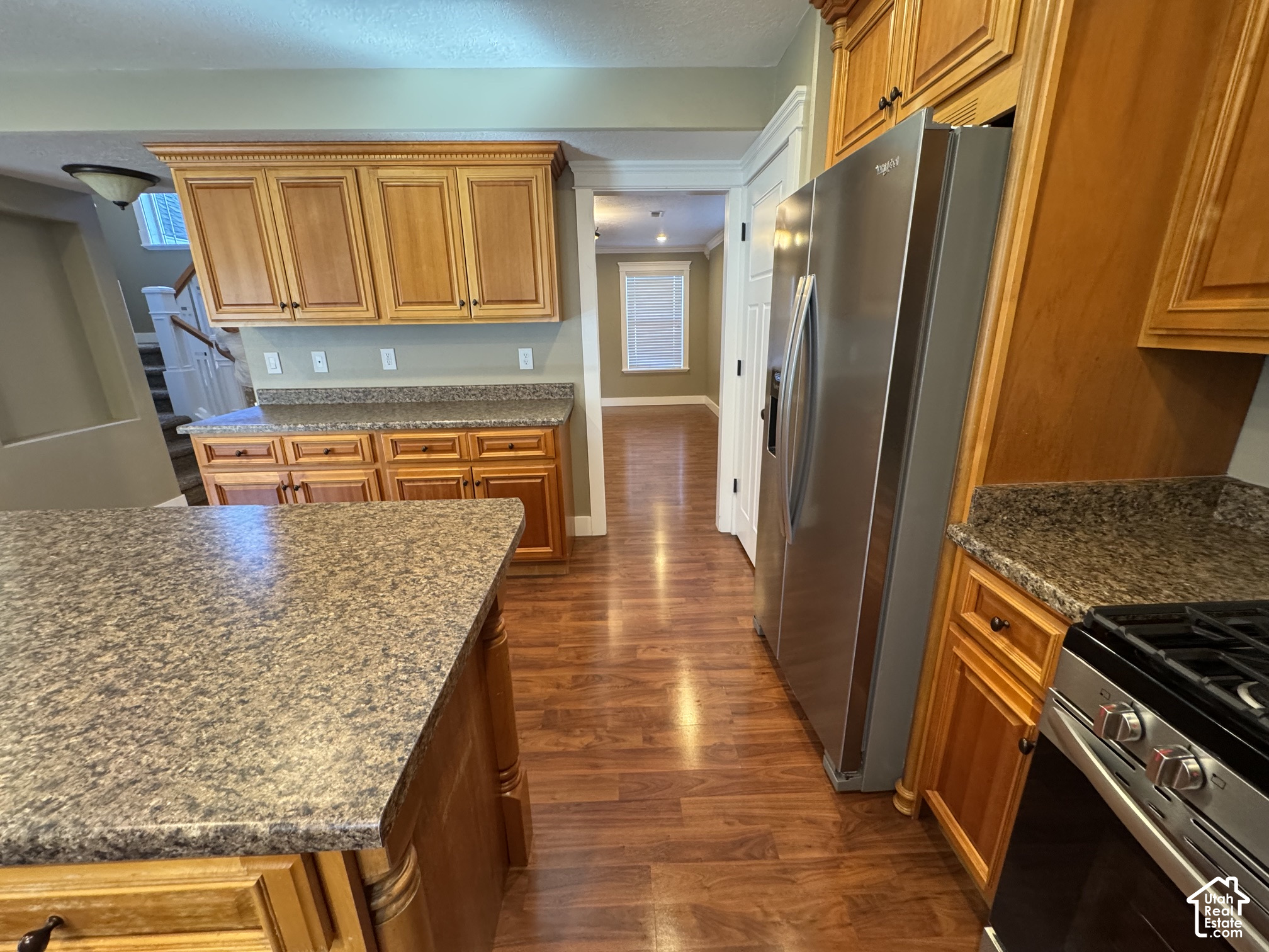 main property photo 6
