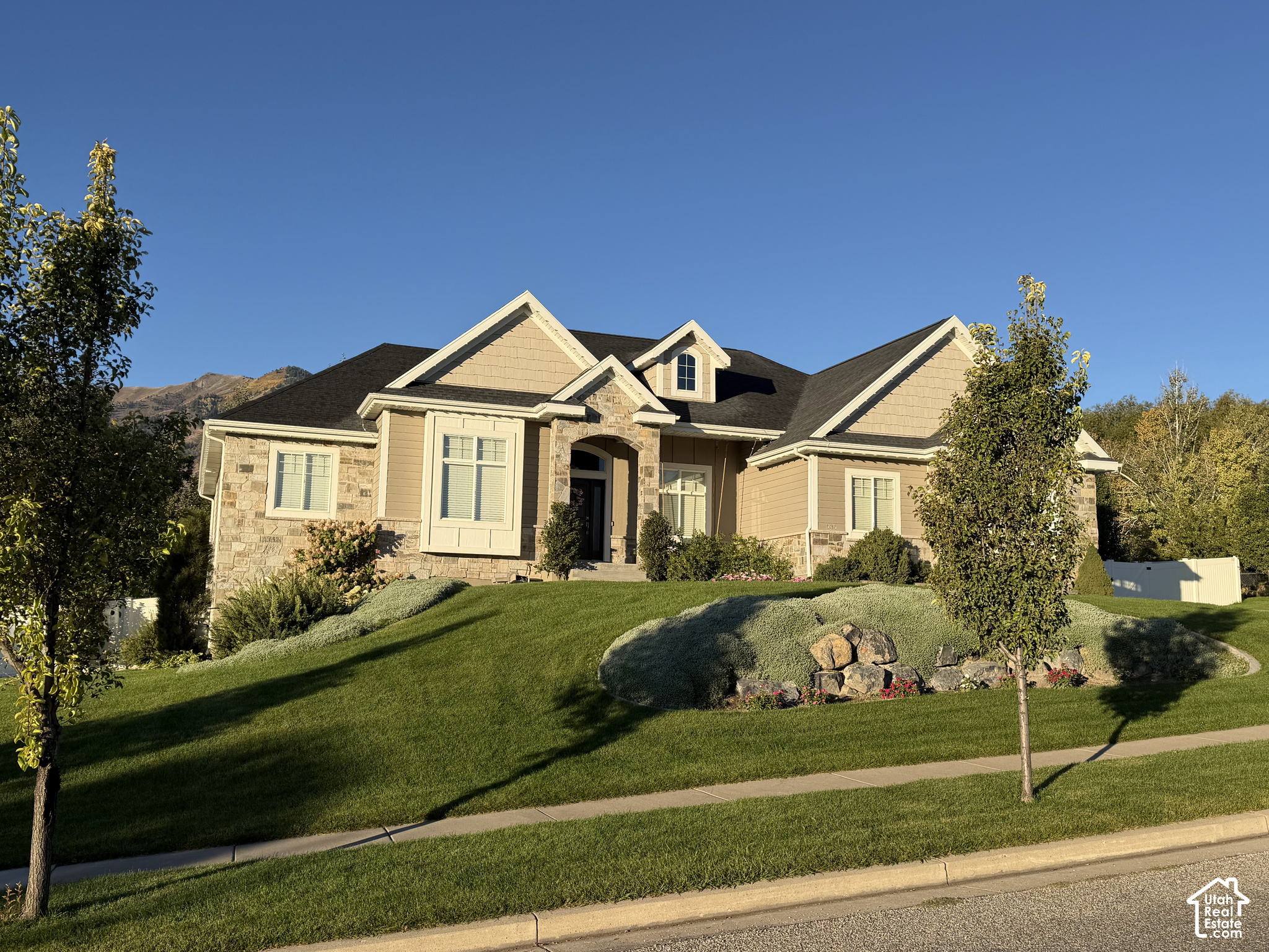 main property photo 73