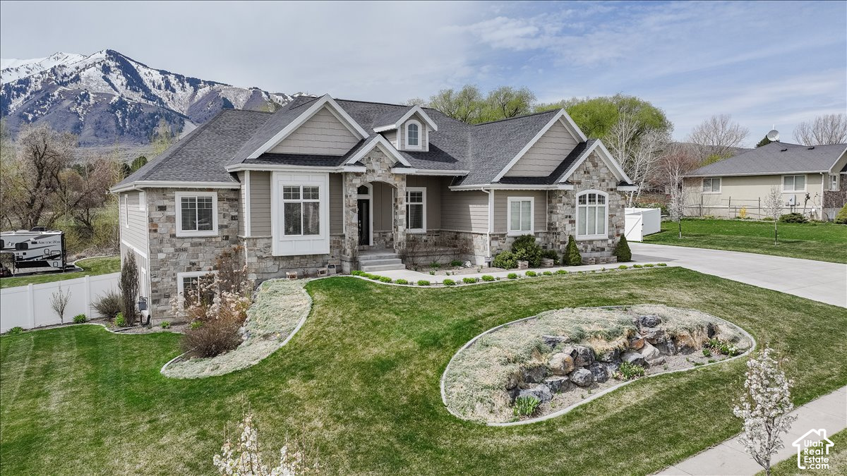 main property photo 9