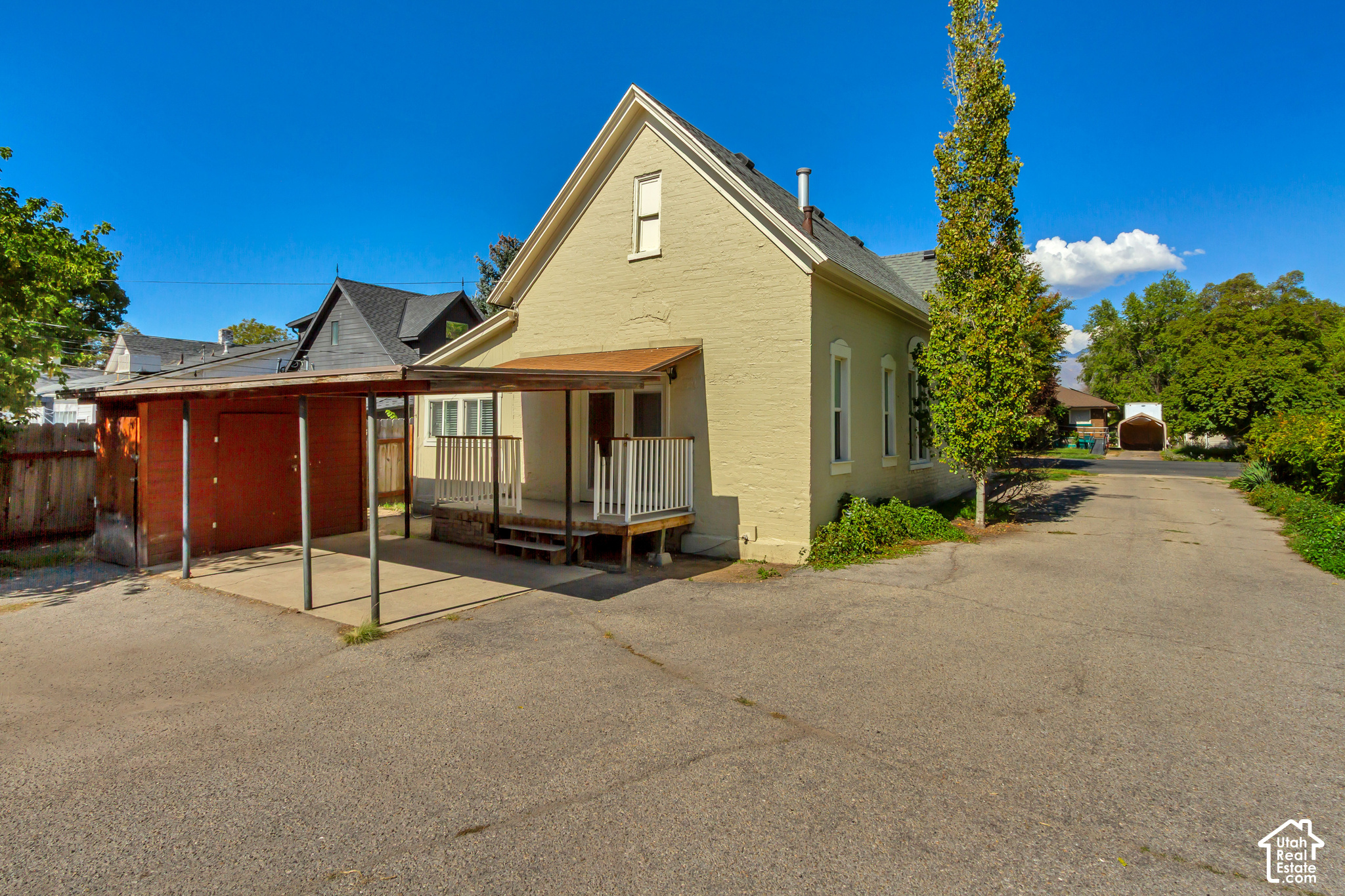 main property photo 2